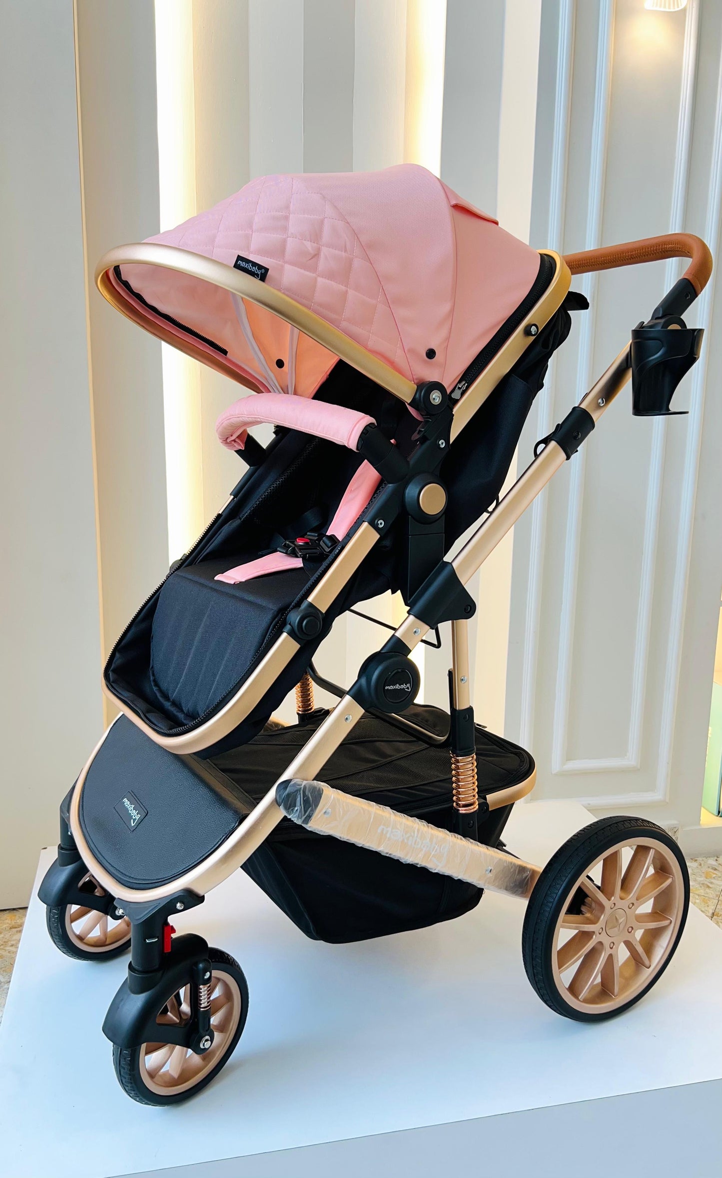 COCHE MOISES MAXIBABY GOLD