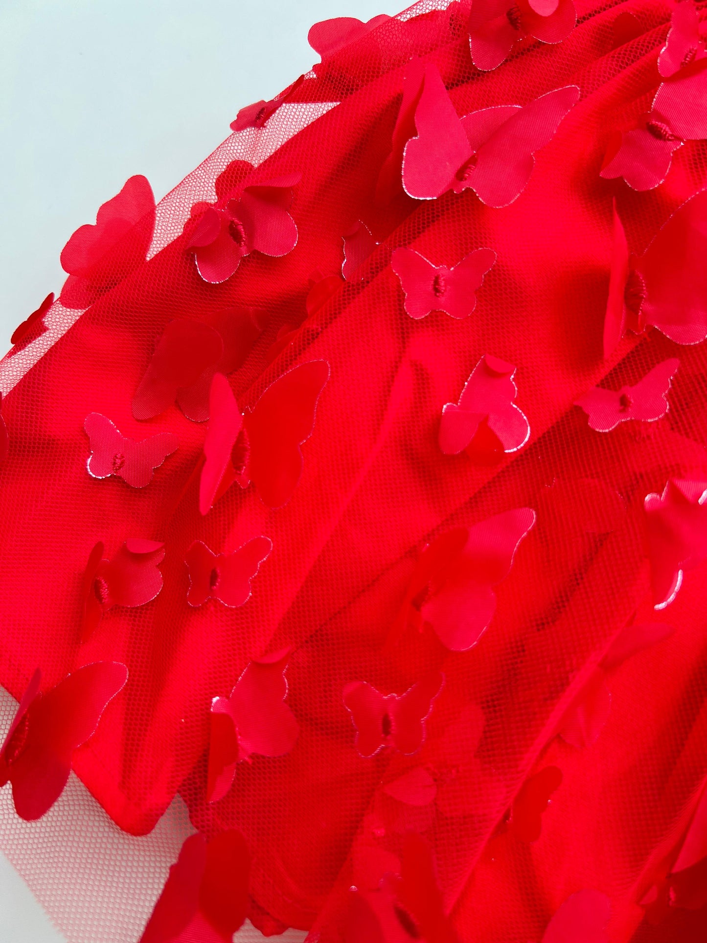 VESTIDO MARIPOSAS TULL ROJO