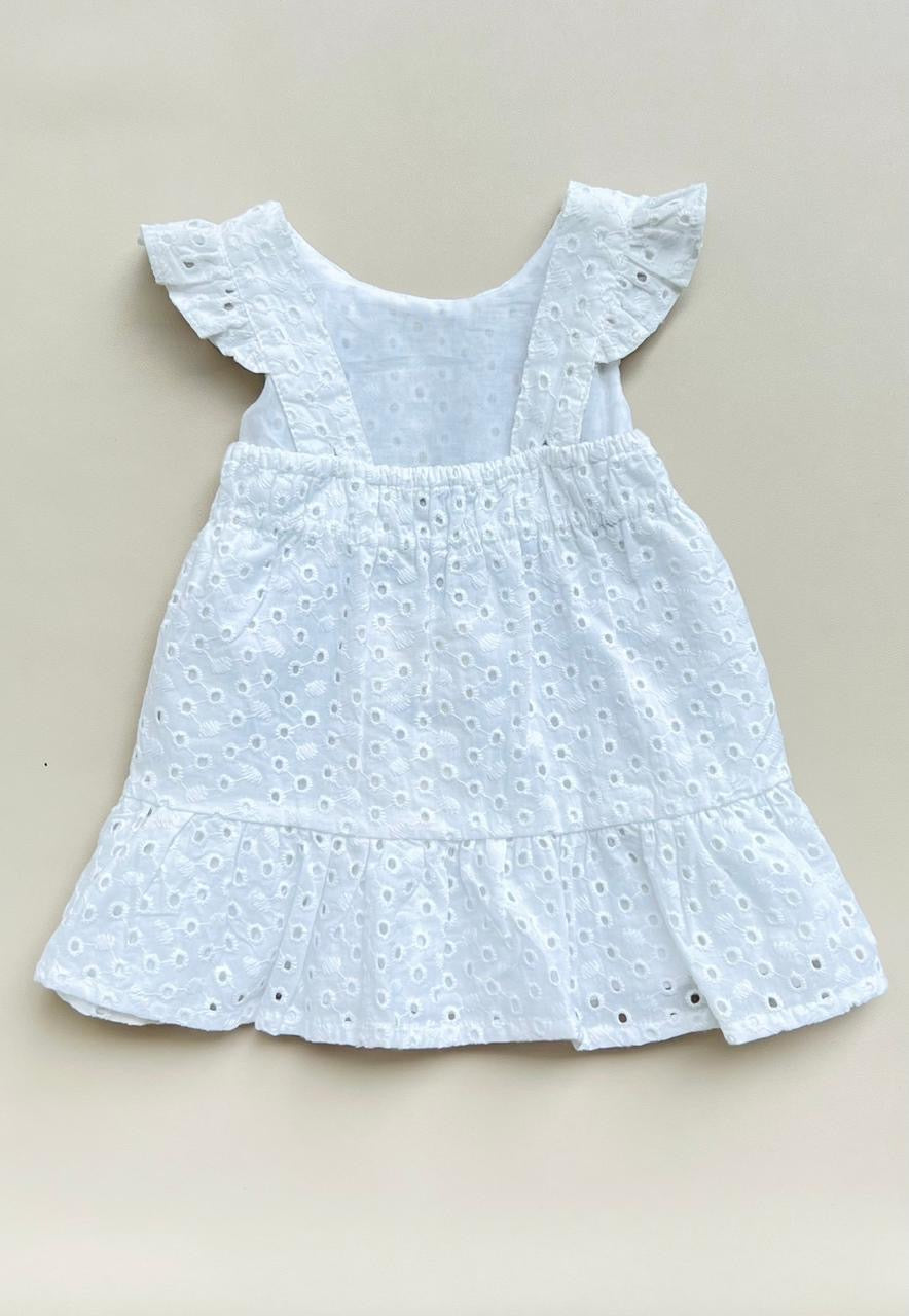 VESTIDO EUROPEO DE OJALILLO LOSAN