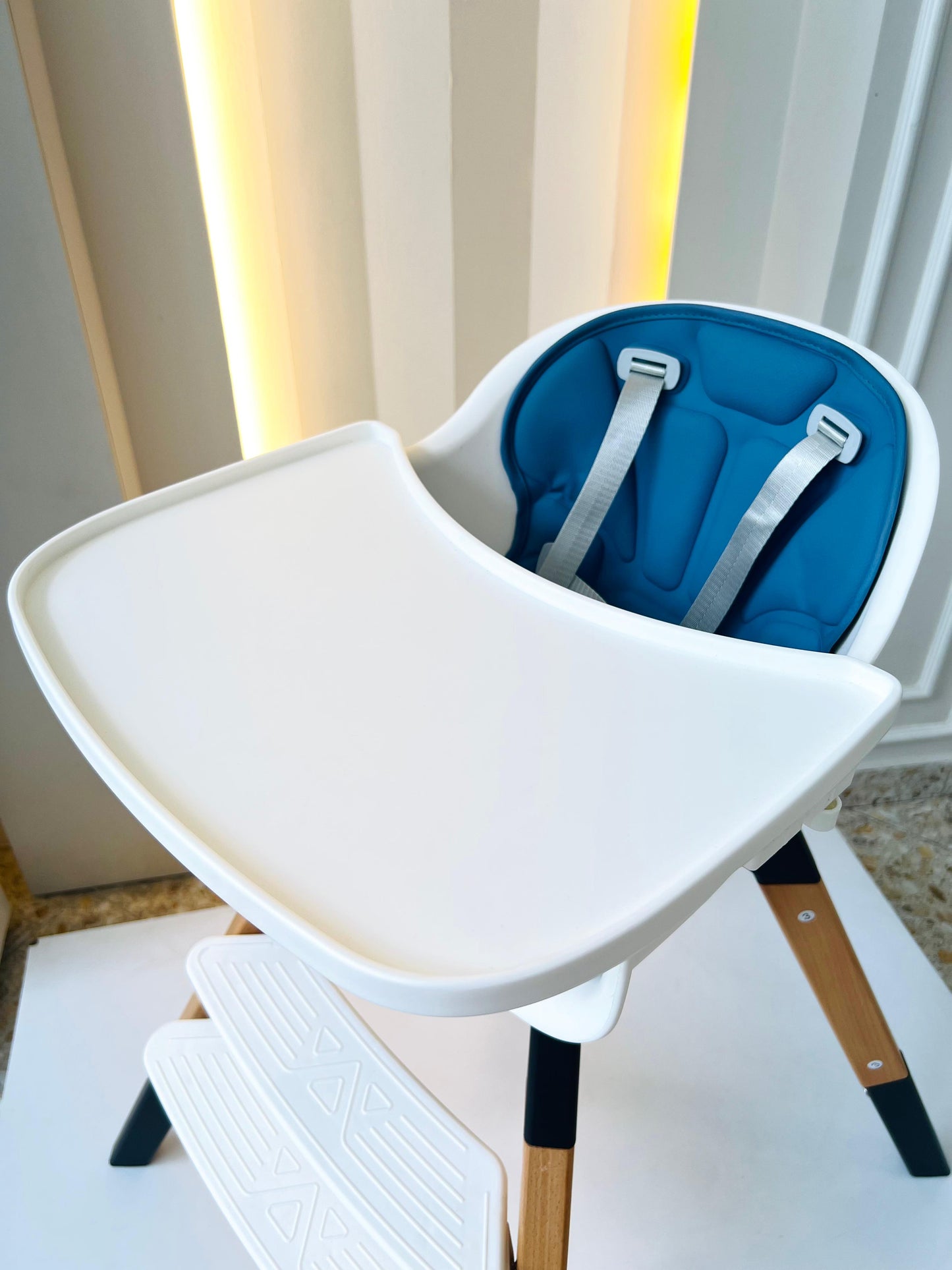 SILLA COMEDOR DELUXE DE MADERA AZUL