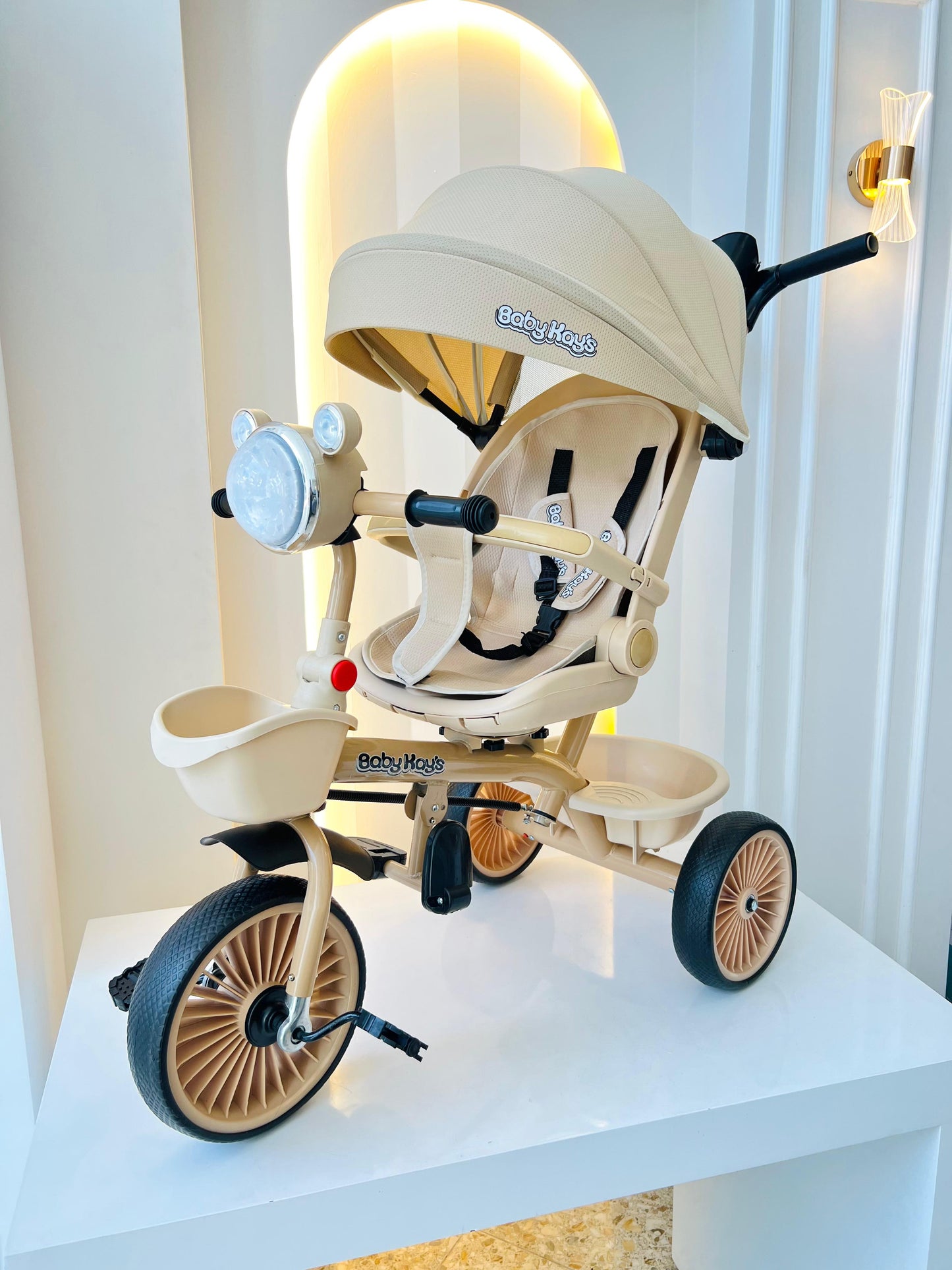 PASEADOR INFANTIL CON CAPOTA MICKEY