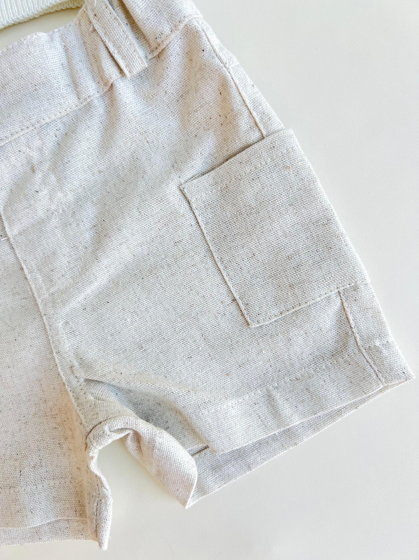 CONJUNTO CLÁSICO "OLD MONEY" A RAYAS EN LINO