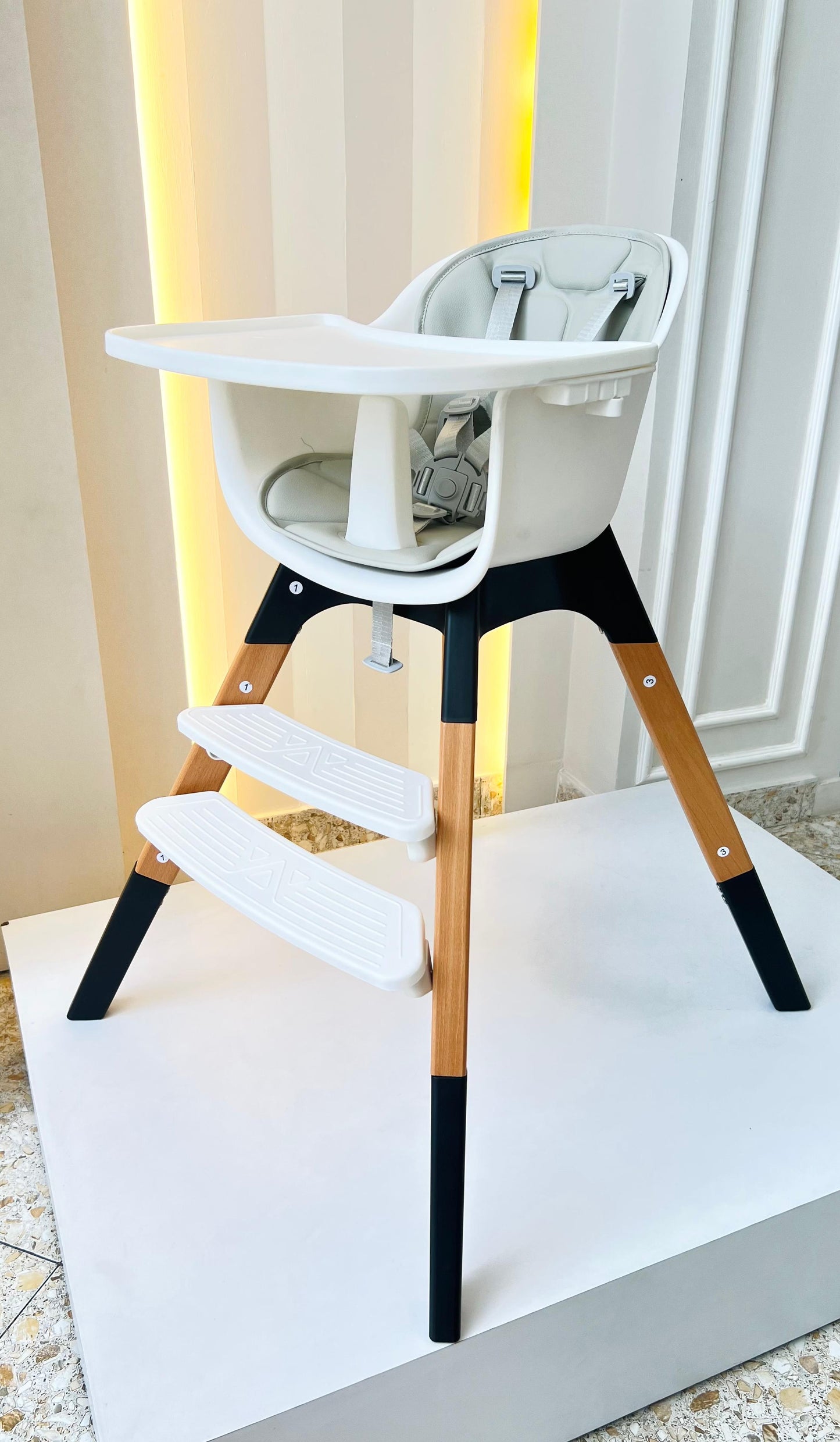 SILLA COMEDOR DELUXE DE MADERA GRIS