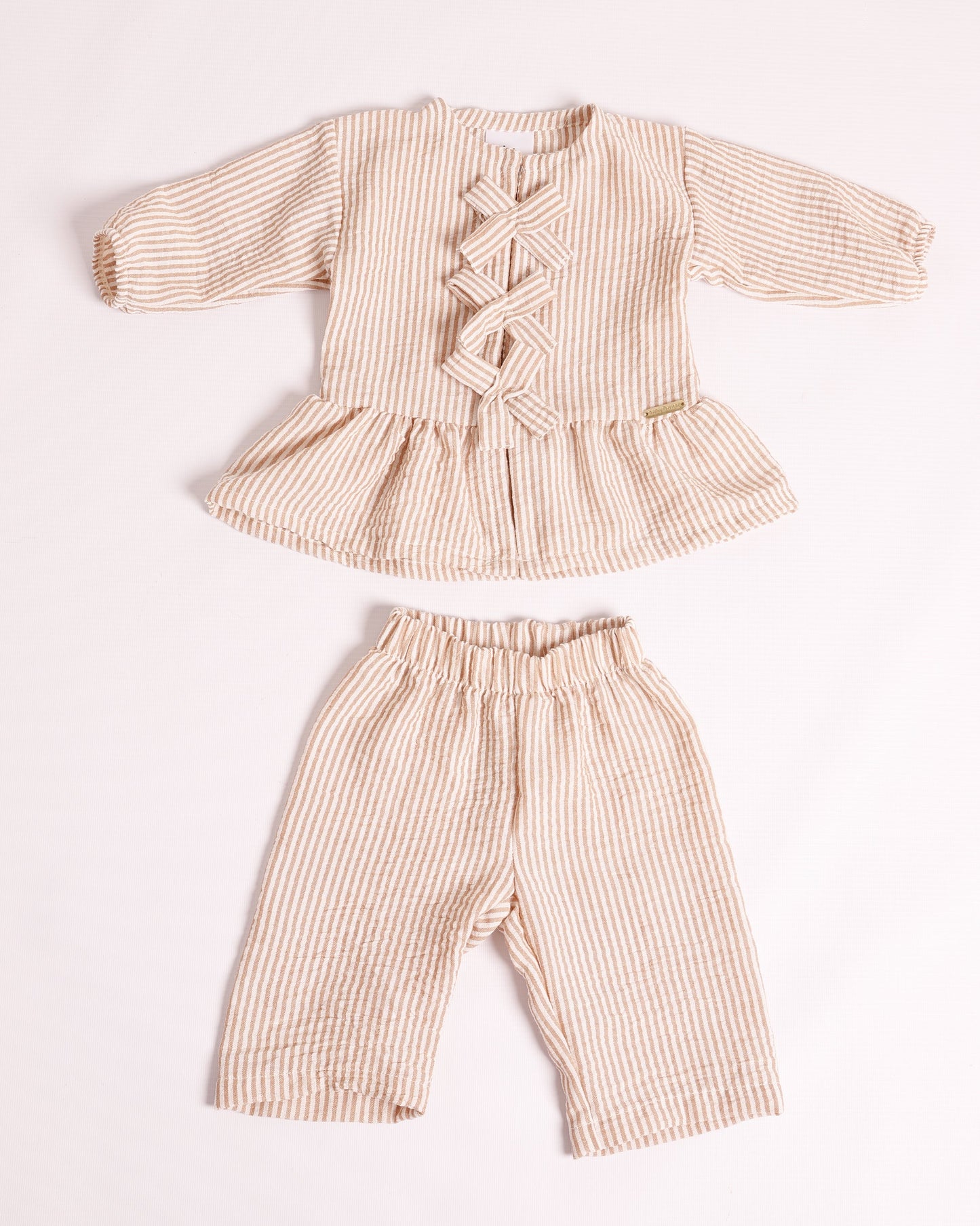 CONJUNTO EMMILY A RAYAS