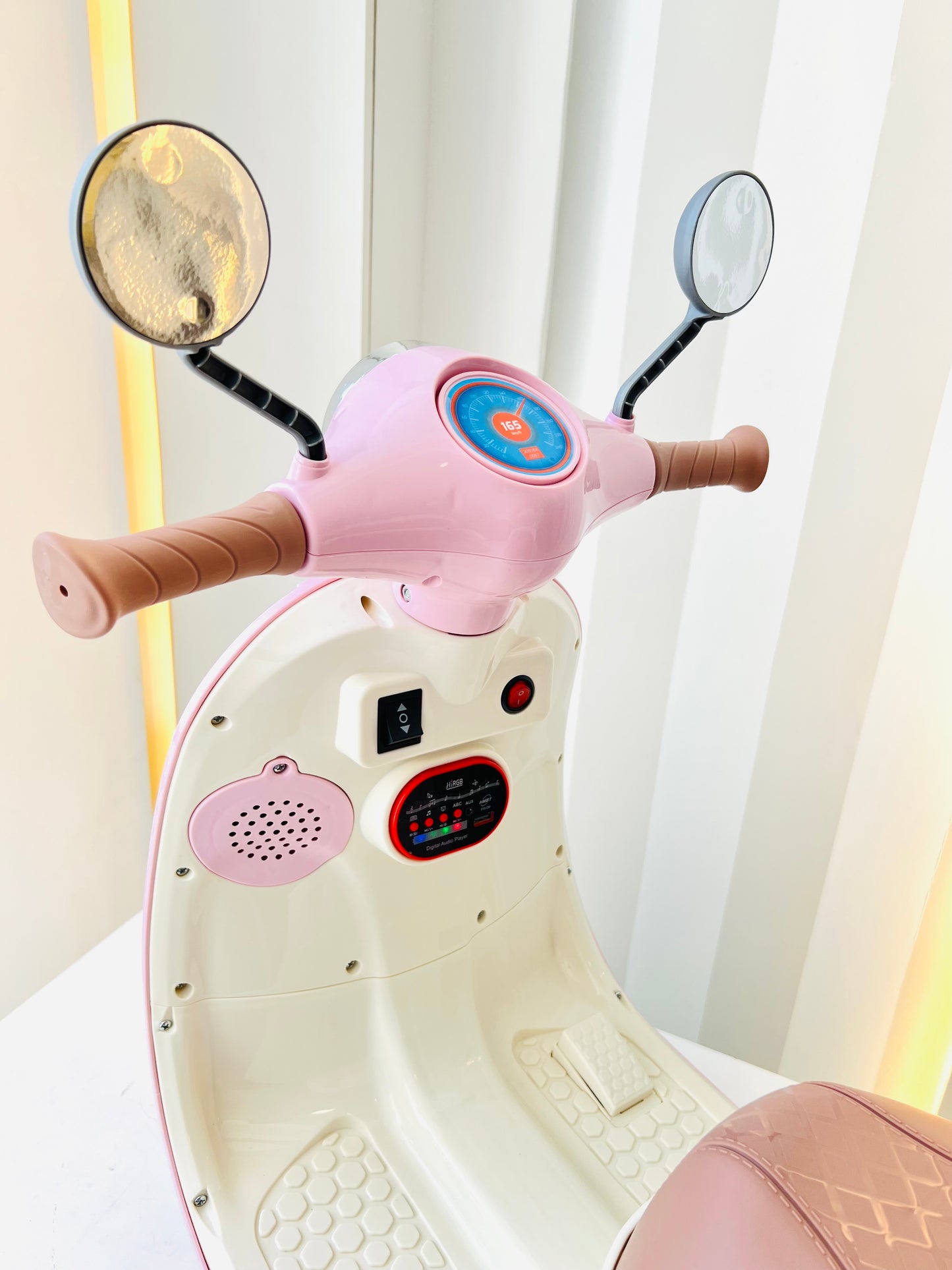 MOTO ELÉCTRICA INFANTIL REF.VENECIA ROSADA