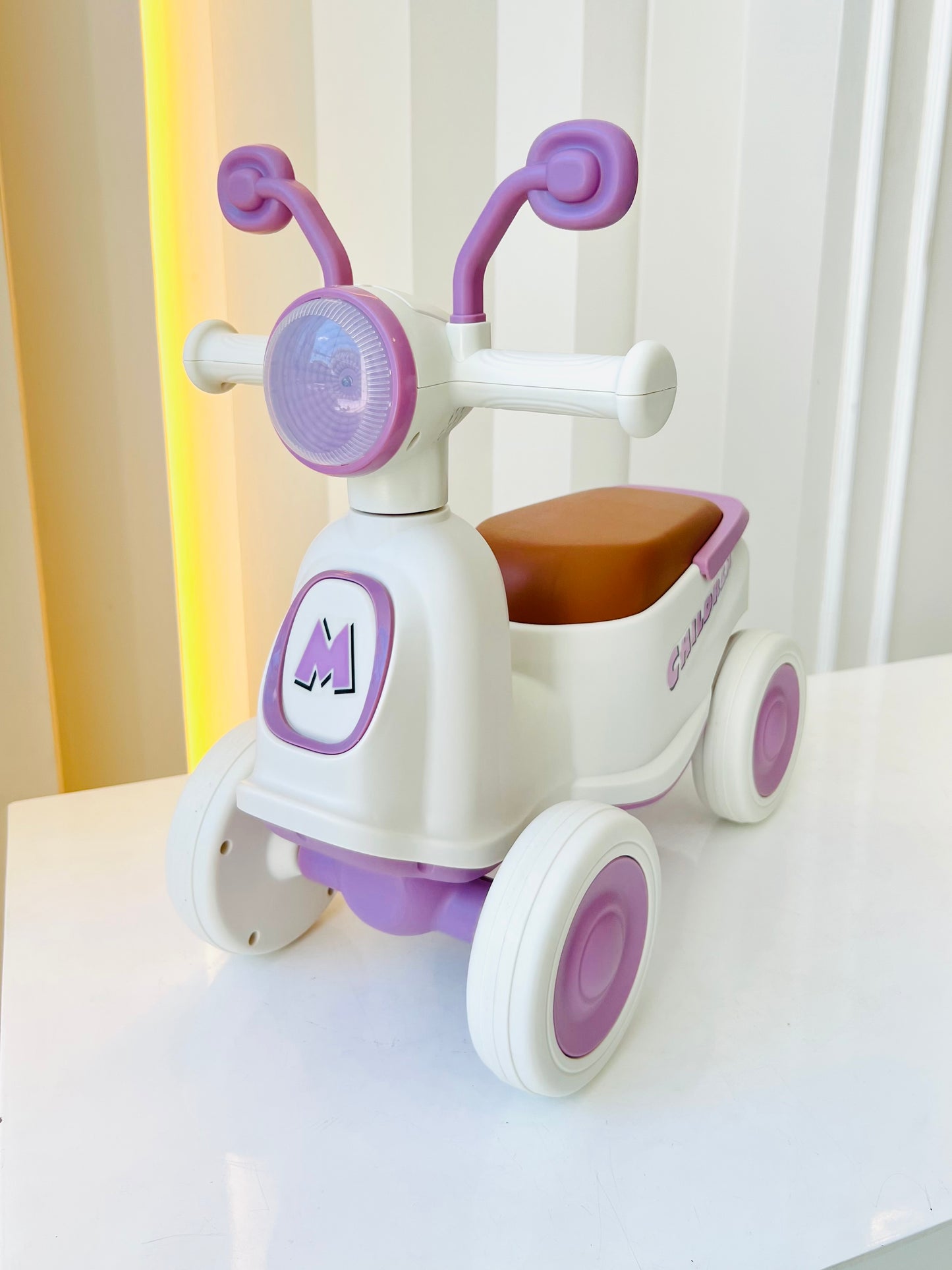 TRICICLO INFANTIL REF.ANTENA LILA