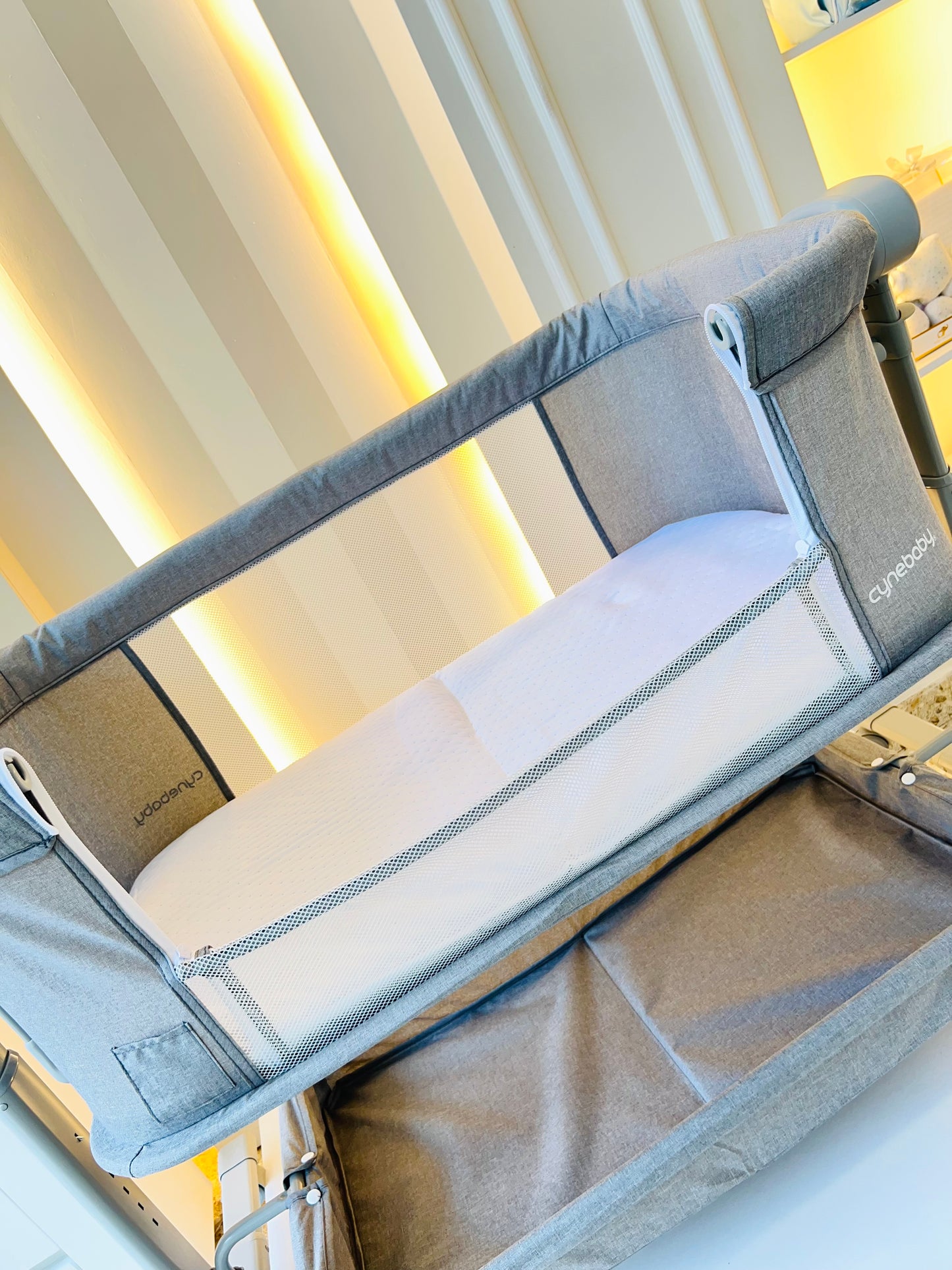COLECHO ELÉCTRICO CYNEBABY