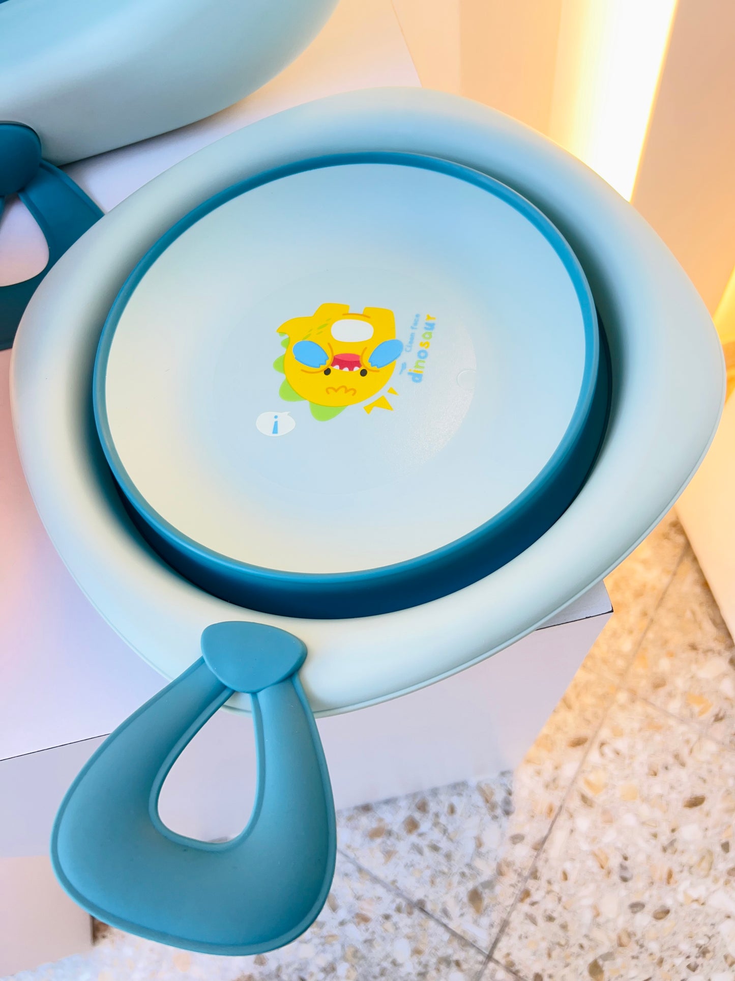 BAÑERA PLEGABLE CON TERMÓMETRO Y COJÍN PARA BEBÉ + BOWLS PLEGABLES