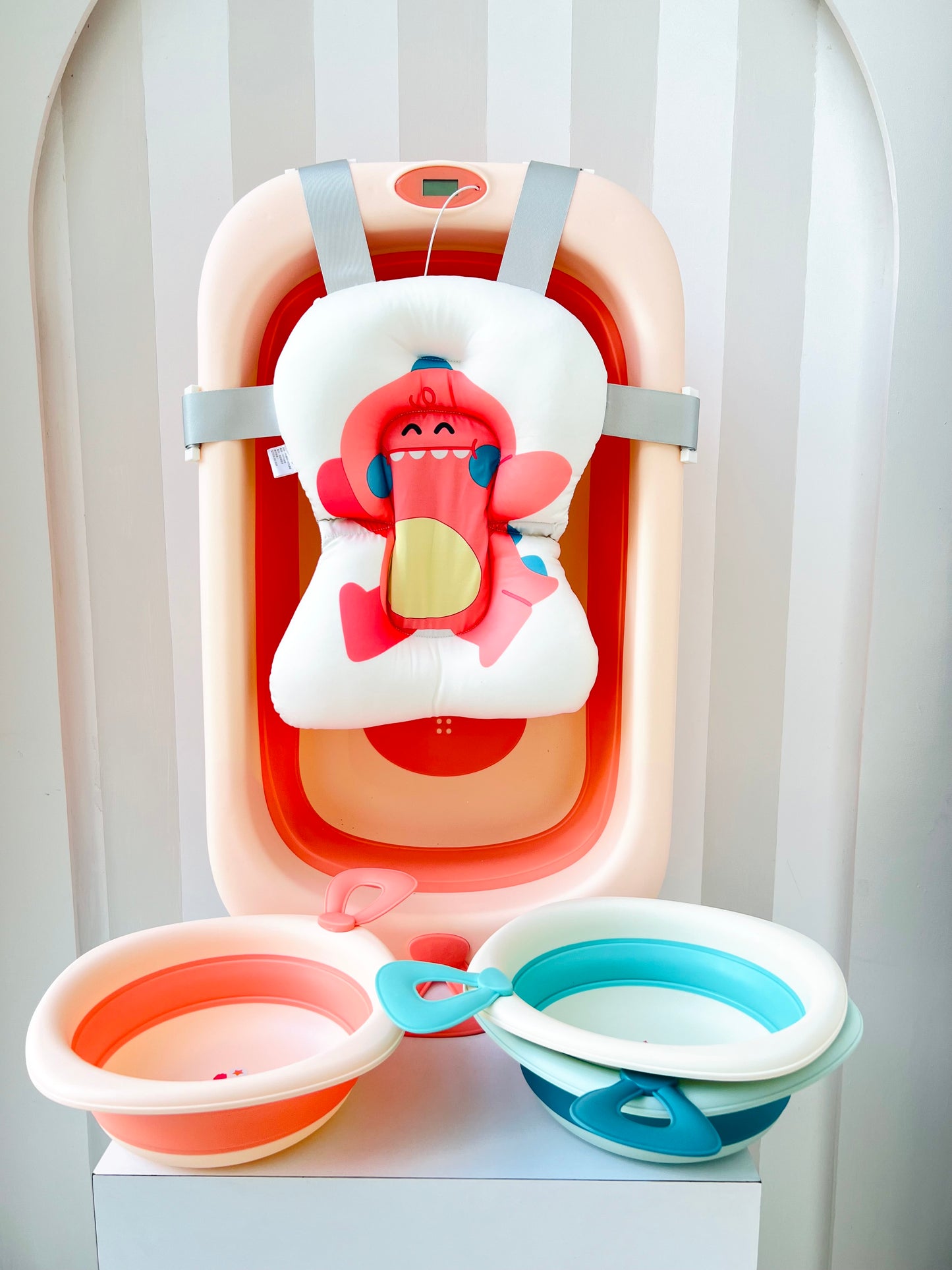BAÑERA PLEGABLE CON TERMÓMETRO Y COJÍN PARA BEBÉ + BOWLS PLEGABLES