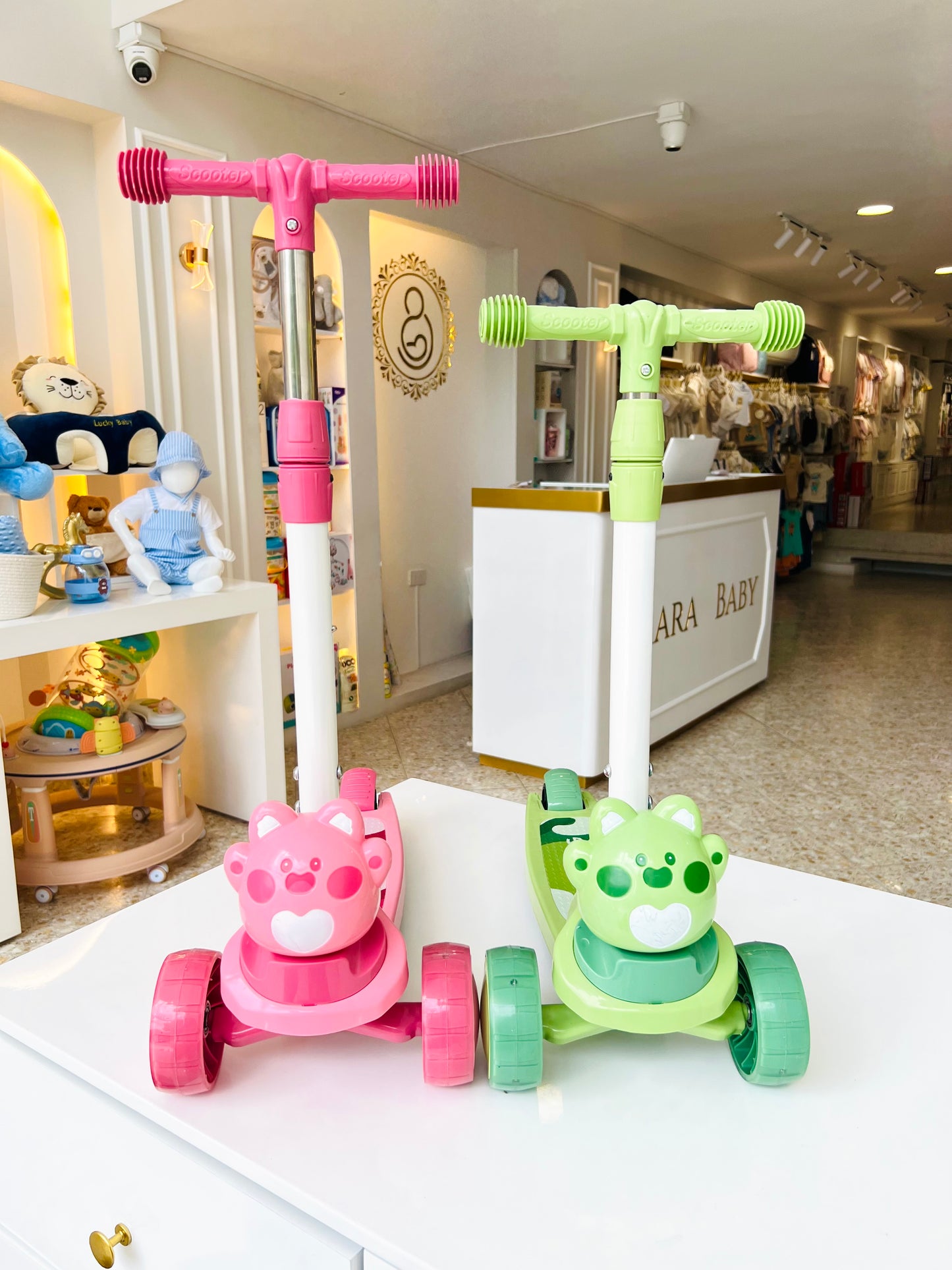 MONOPATÍN INFANTIL CON LUCES Y MÚSICA