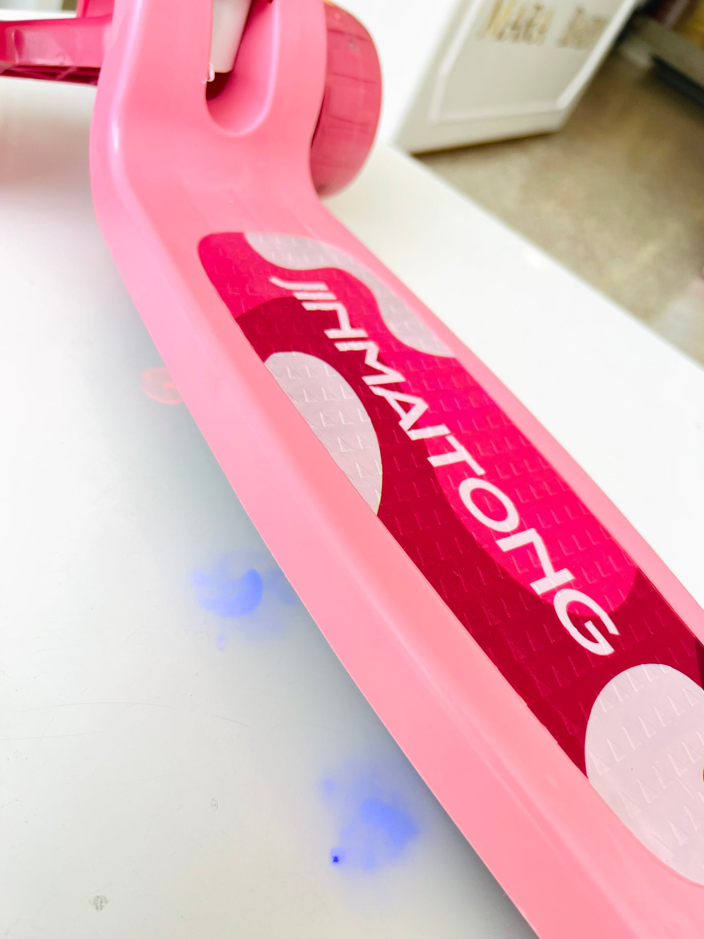 MONOPATÍN INFANTIL CON LUCES Y MÚSICA