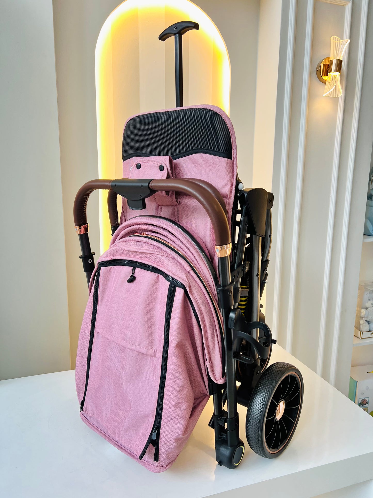 COCHE PASEADOR PLEGABLE MARTIN@S CON PAÑALERA ROSADO