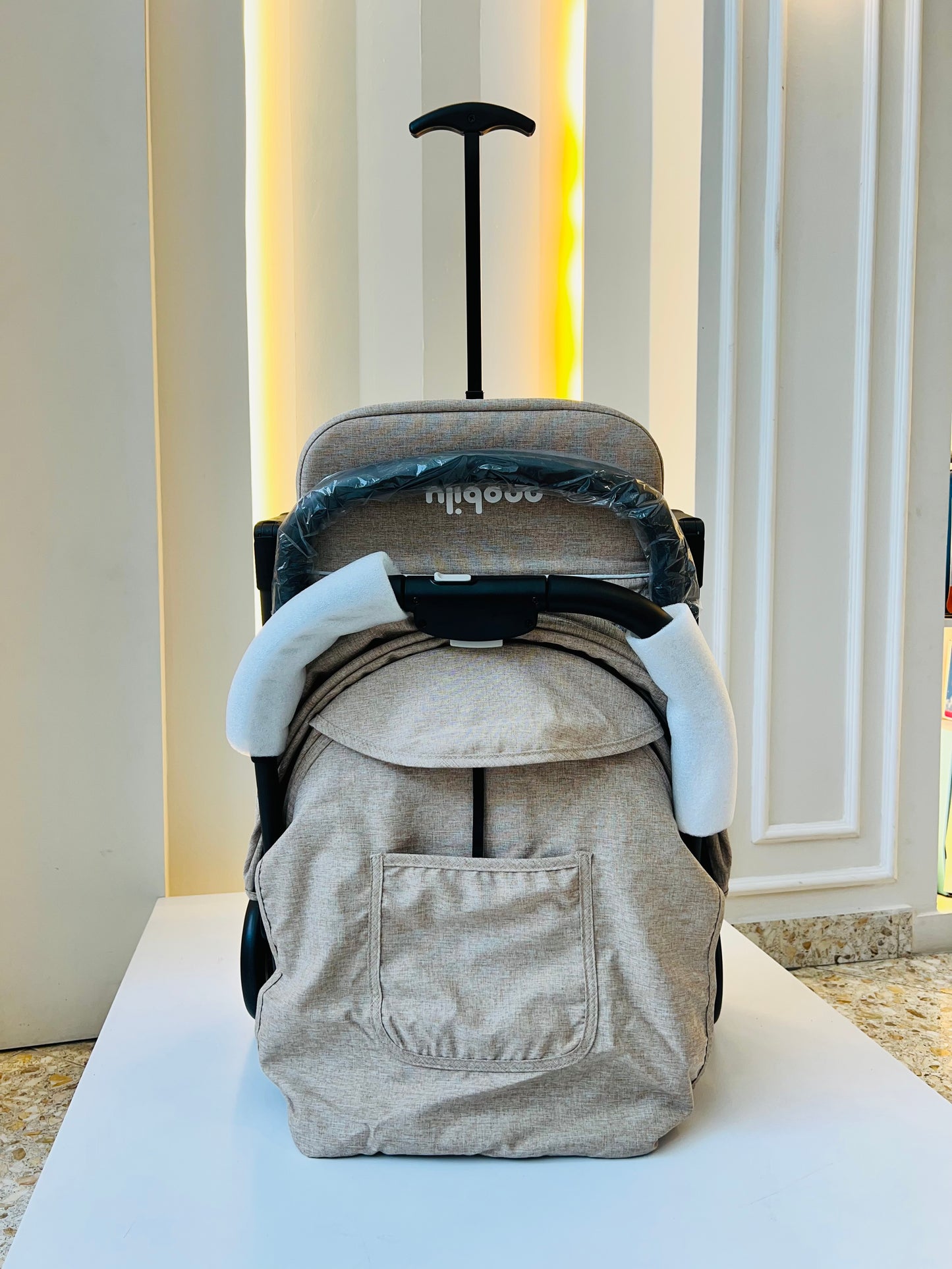 COCHE MALETA CON PORTA BEBÉ MOBILÚ