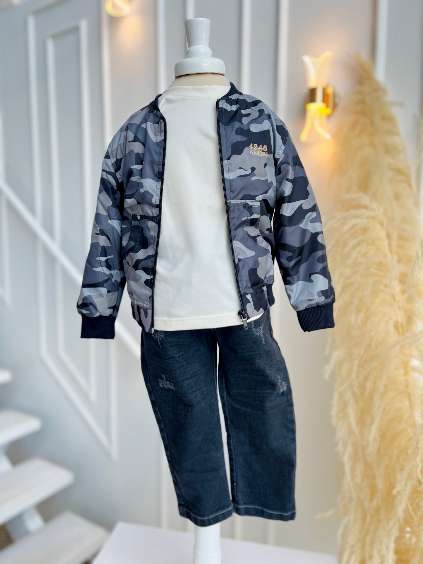 Conjunto chaqueta militar