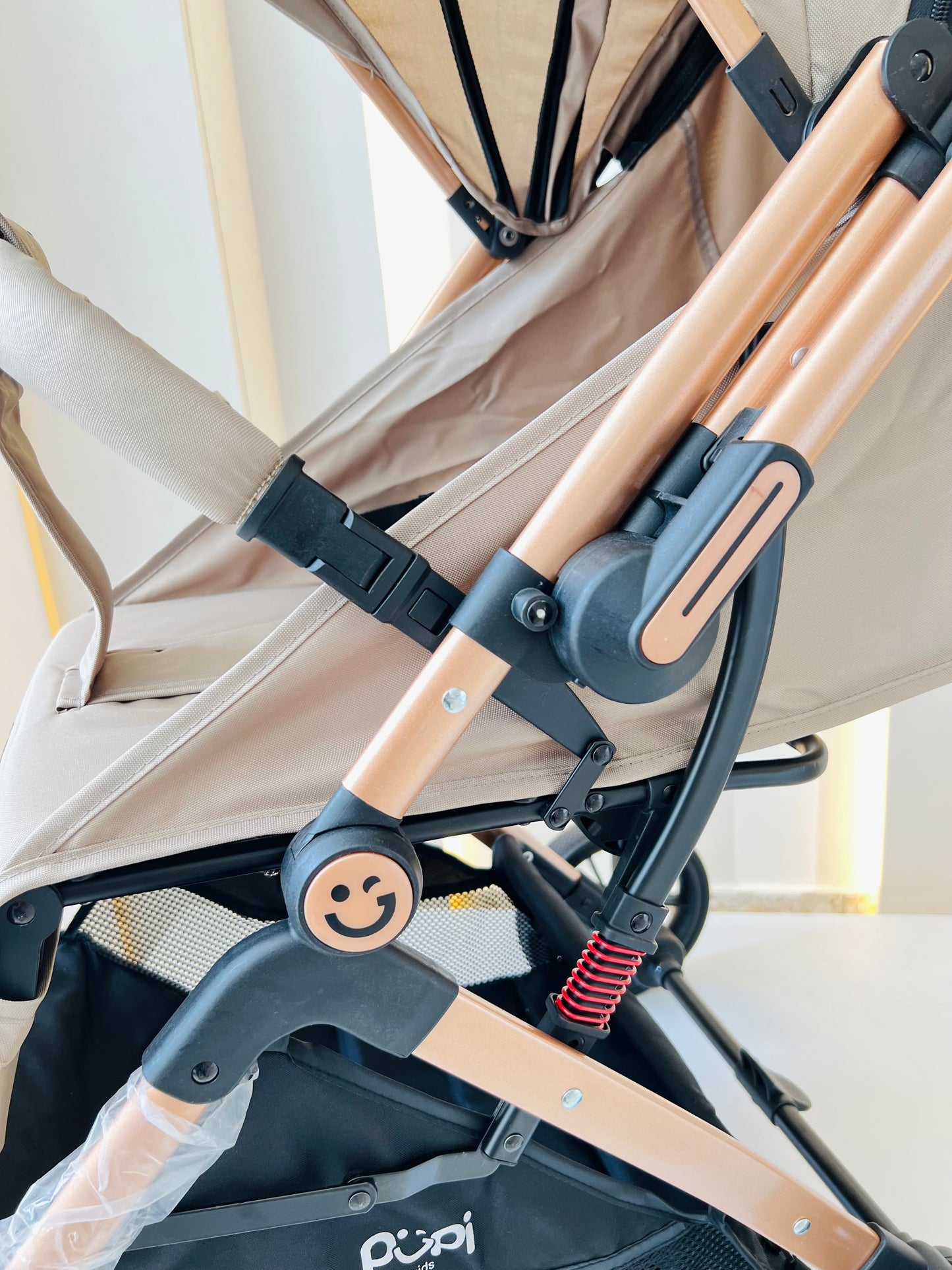 COCHE MALETA REVERSIBLE PUPI