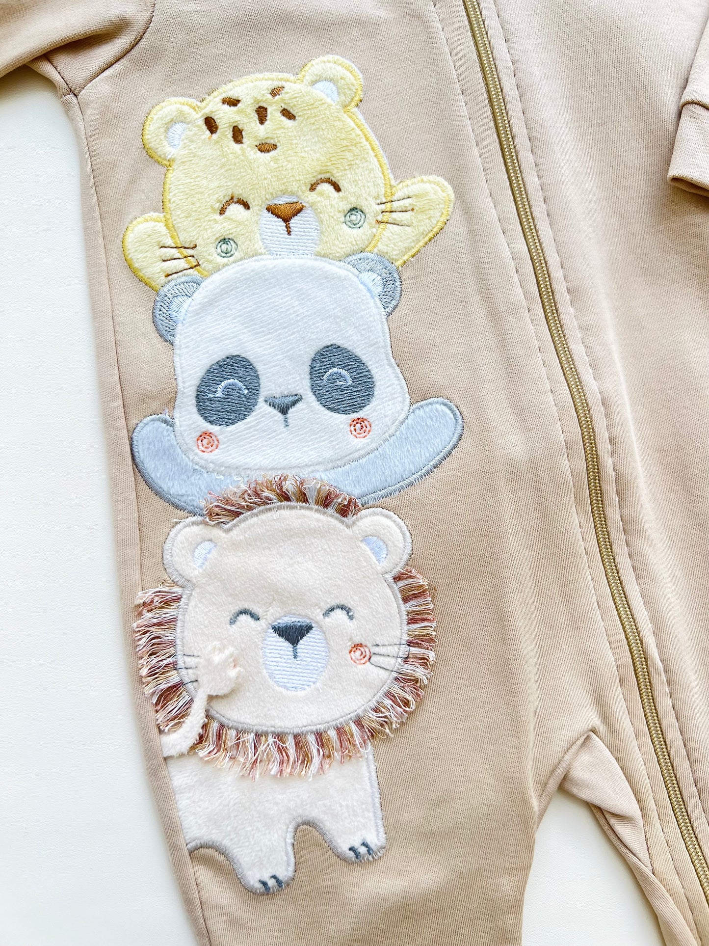 SET DE 3 PIJAMAS ENTERIZAS PARA BEBÉS TANZANIA