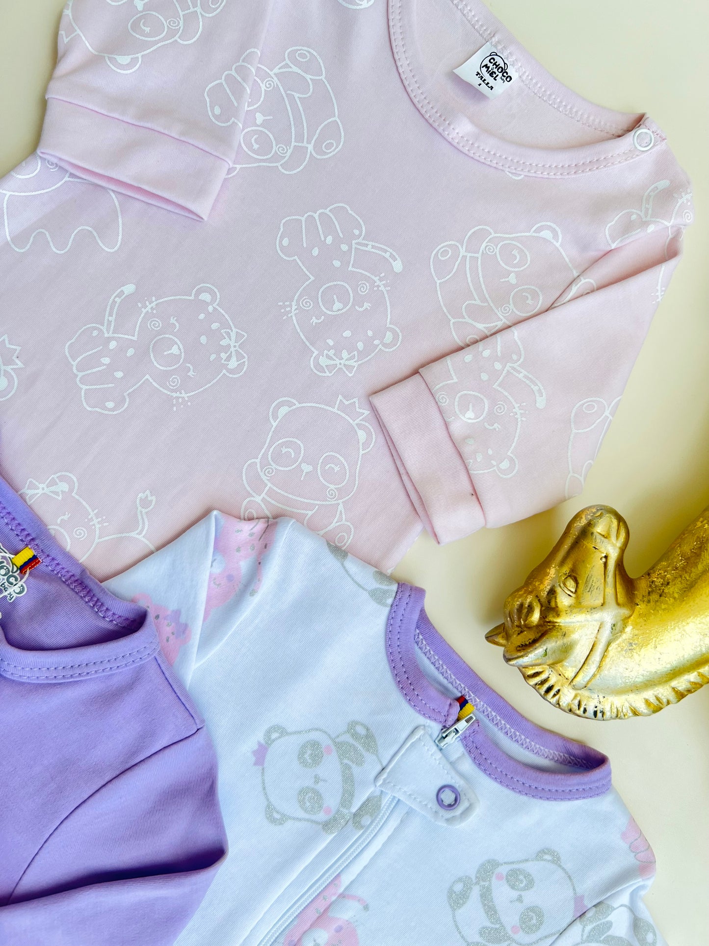 SET DE 3 PIJAMAS ENTERIZAS PARA BEBÉS TANZANIA