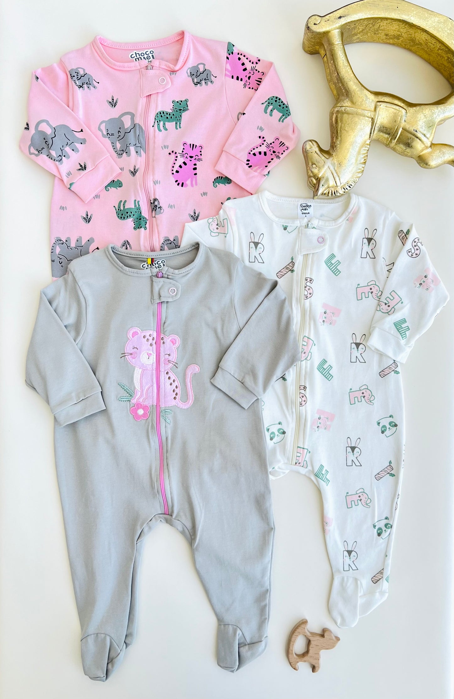 SET DE 3 PIJAMAS ENTERIZAS PARA BEBÉS TROPICAL