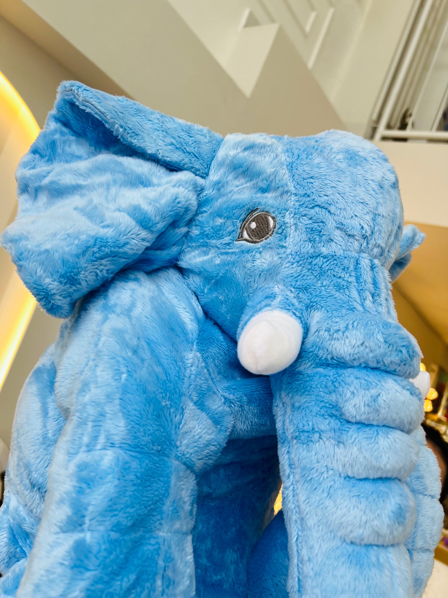 PELUCHE ELEFANTE ALMOHADA ANTIREFLUJO CON ILUMINACIÓN - 100% ANTIALÉRGICO COLOR AZUL