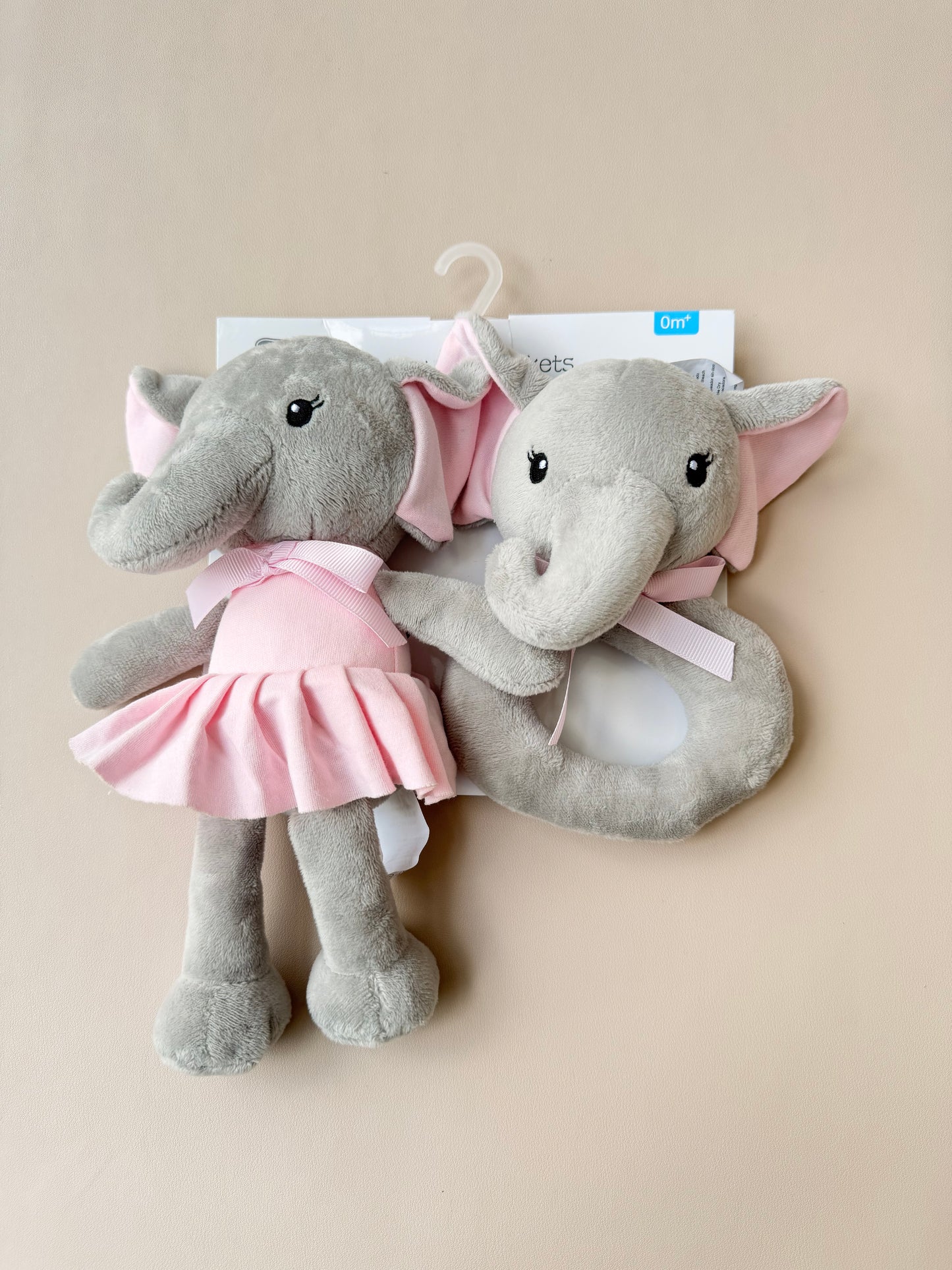 SET SONAJEROS Y PELUCHE APEGO ELEFANTE