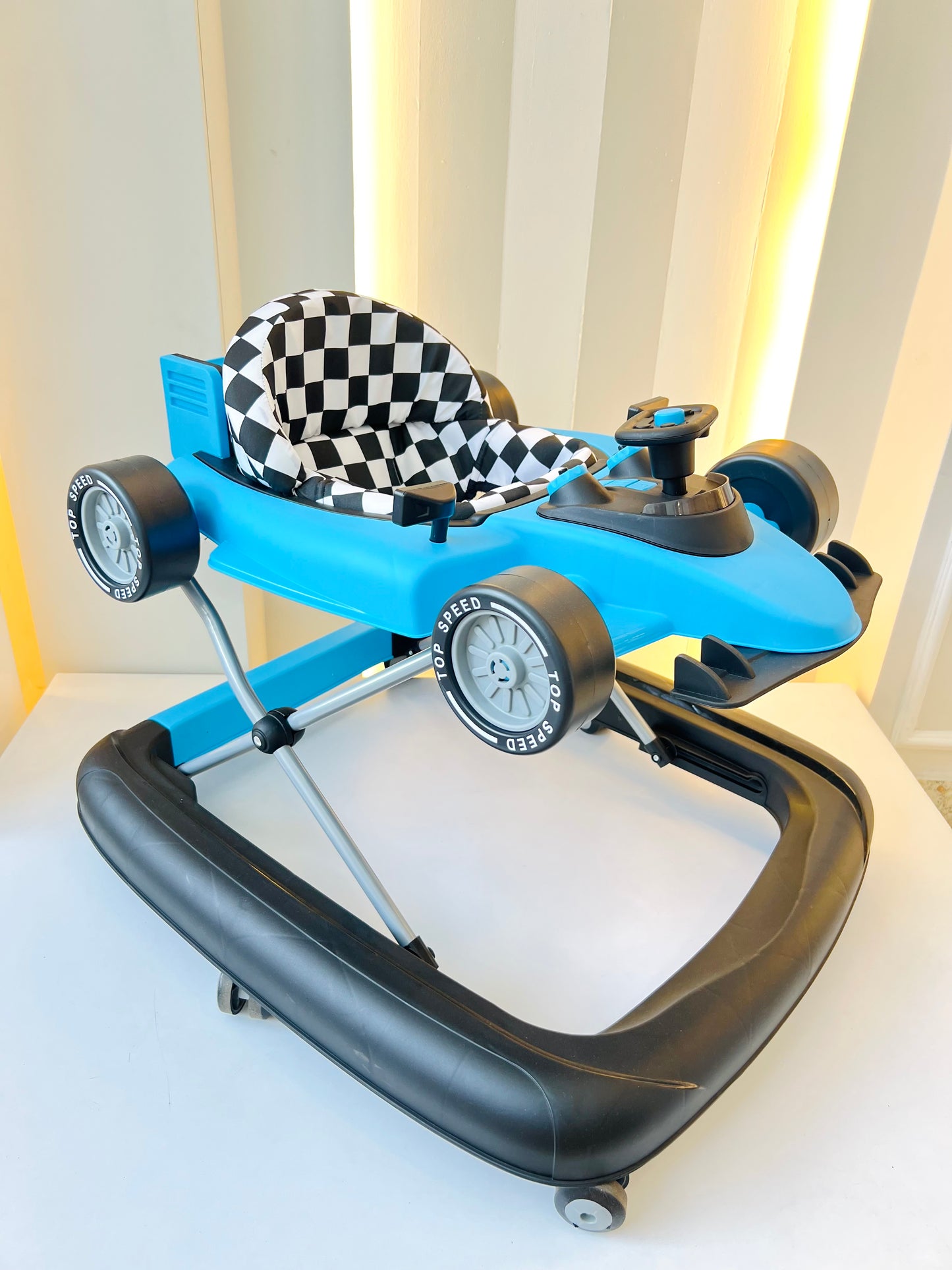 CAMINADOR ANDADERA FORMULA 1