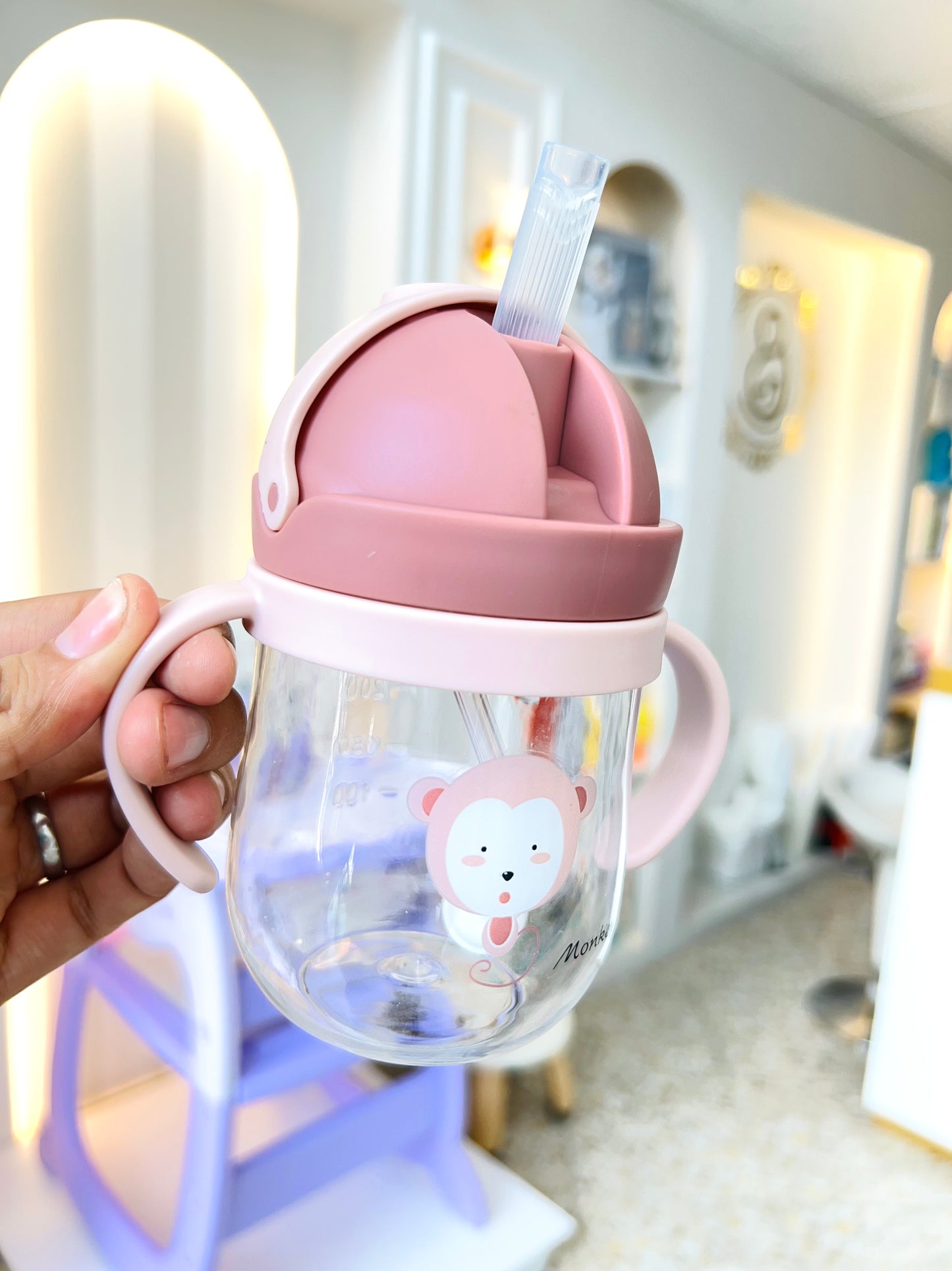 VASO ENTRENADOR CON PITILLO RETRÁCTIL