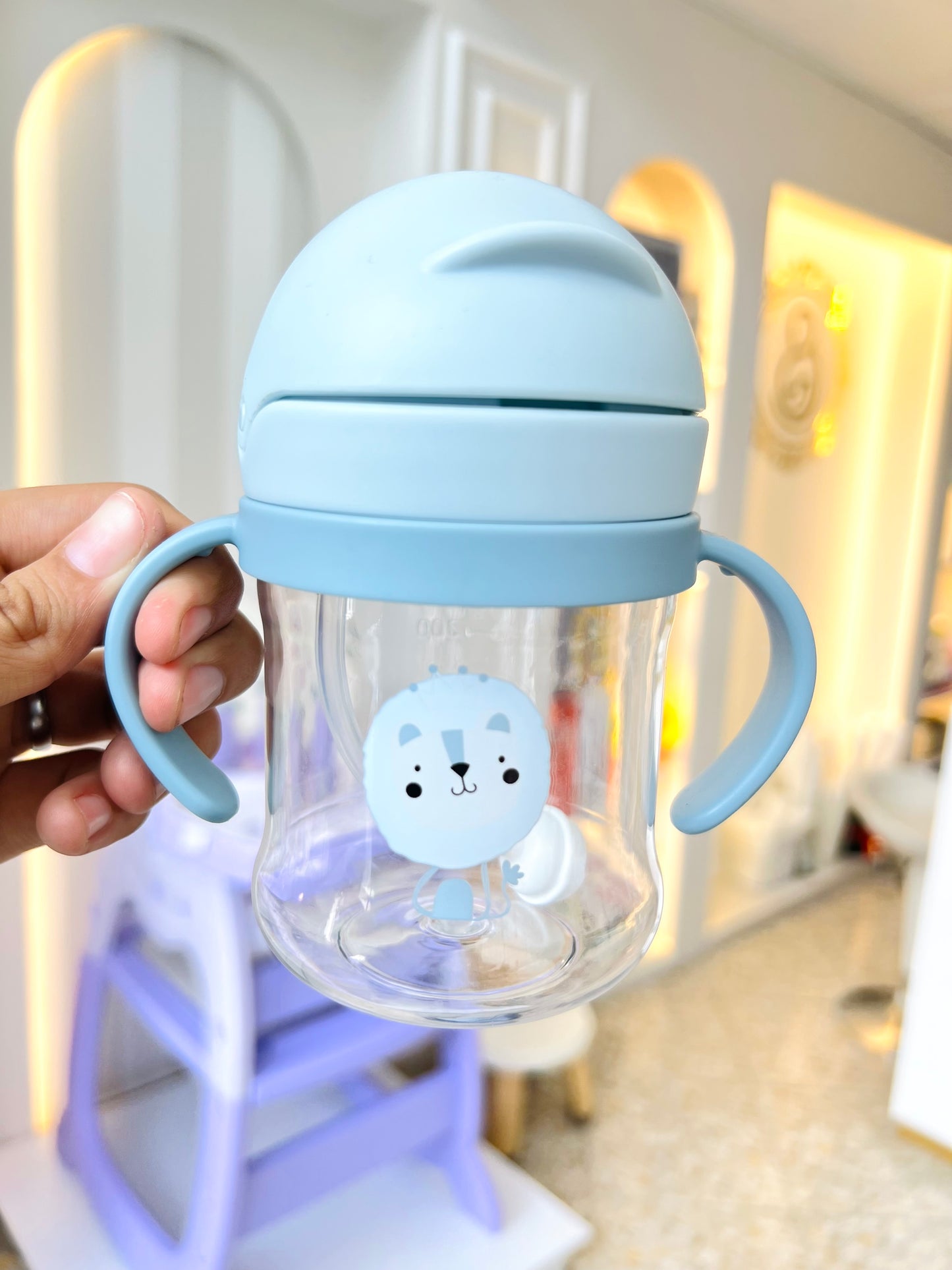 VASO ENTRENADOR CON PITILLO RETRÁCTIL