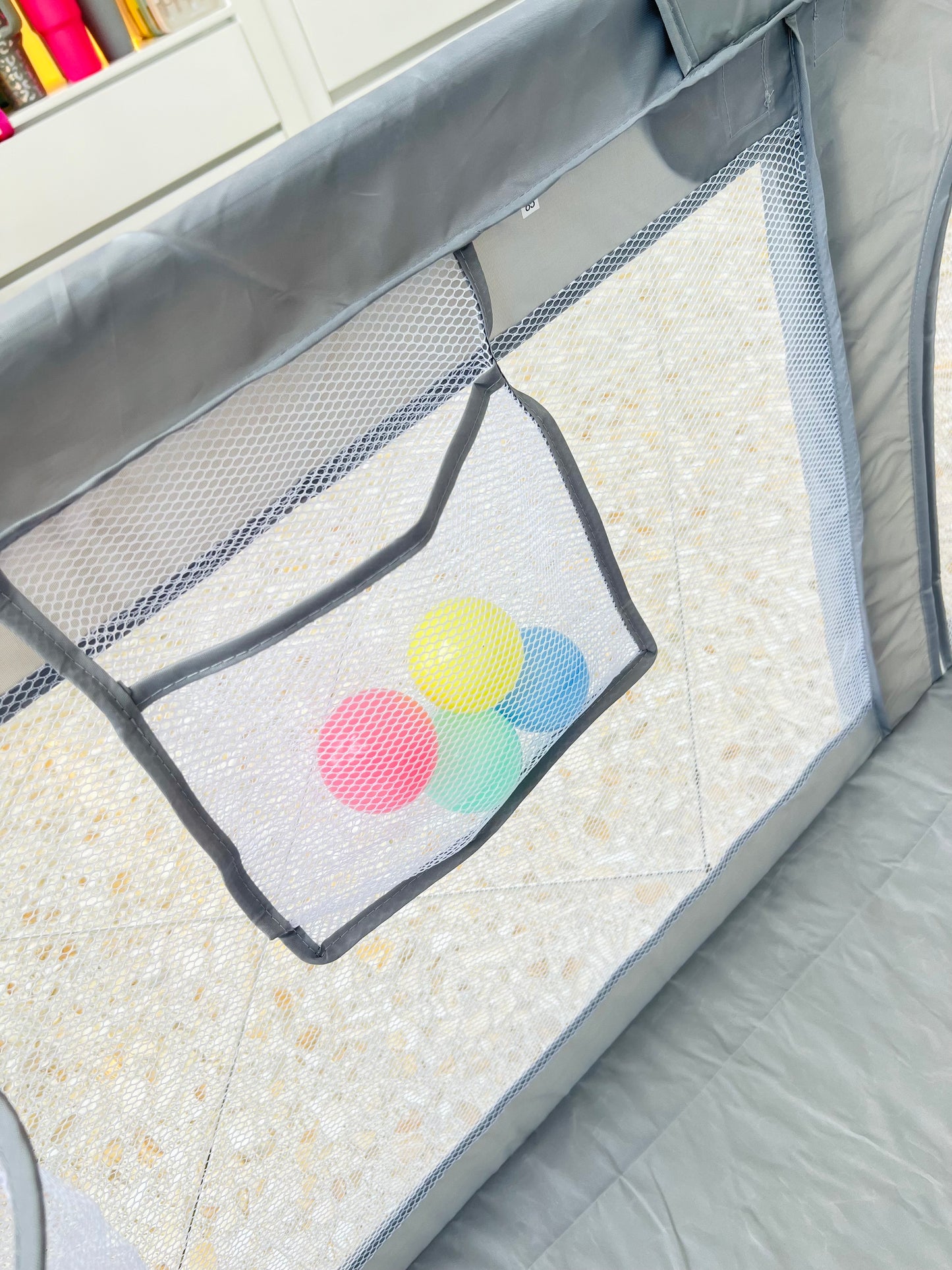 CORRAL DE JUEGOS CON PELOTAS