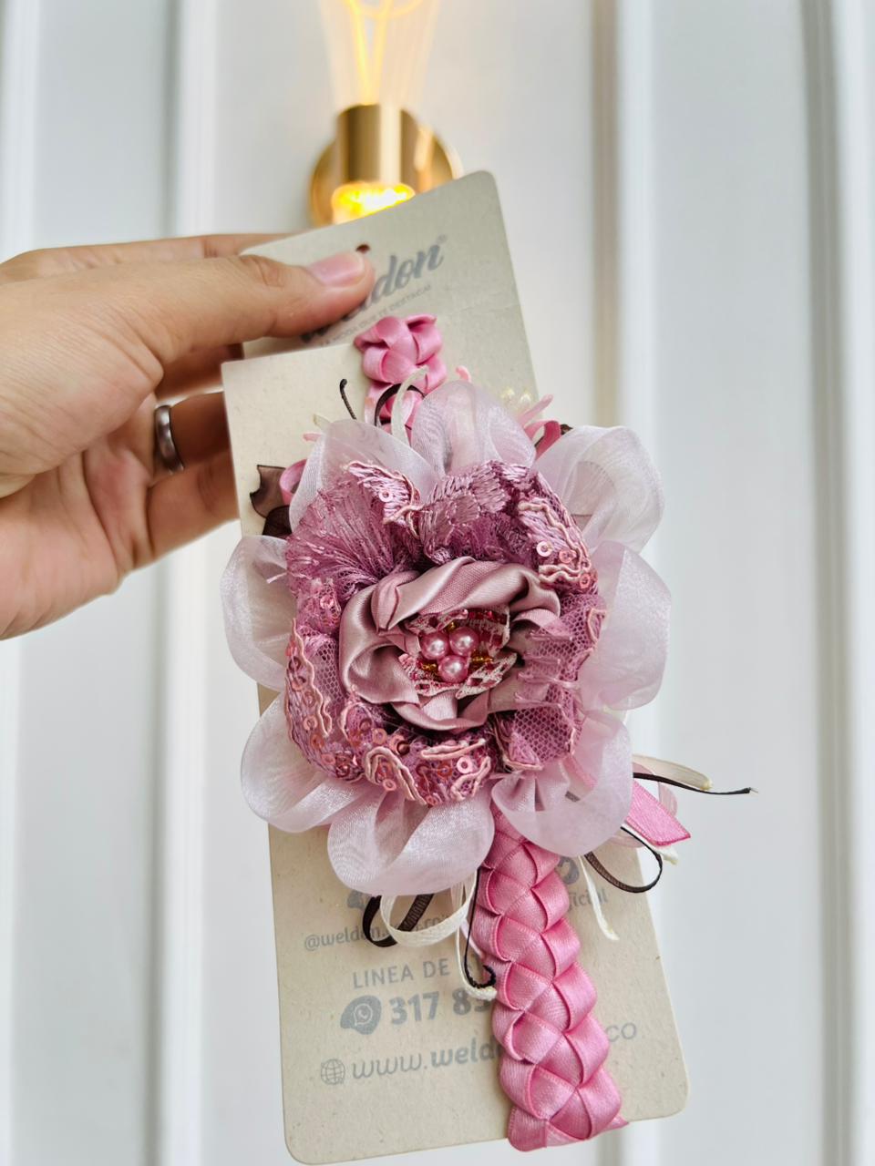 DIADEMA PARA BEBÉ CON FLORES DECORATIVAS - DISEÑO FLORAL