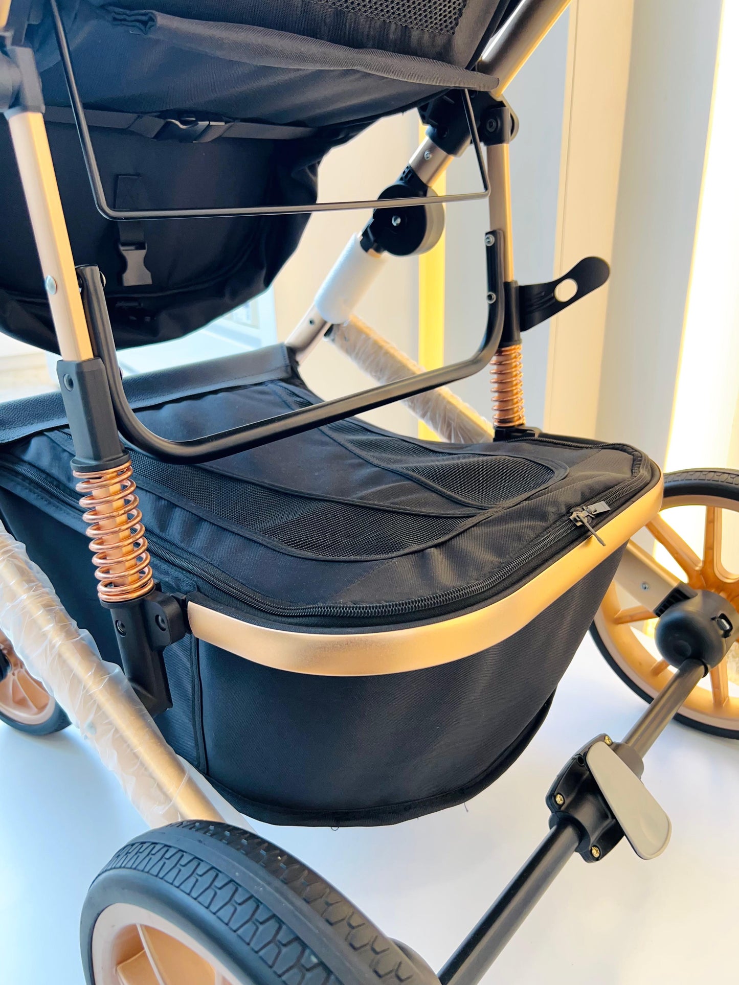 COCHE MOISES MAXIBABY GOLD