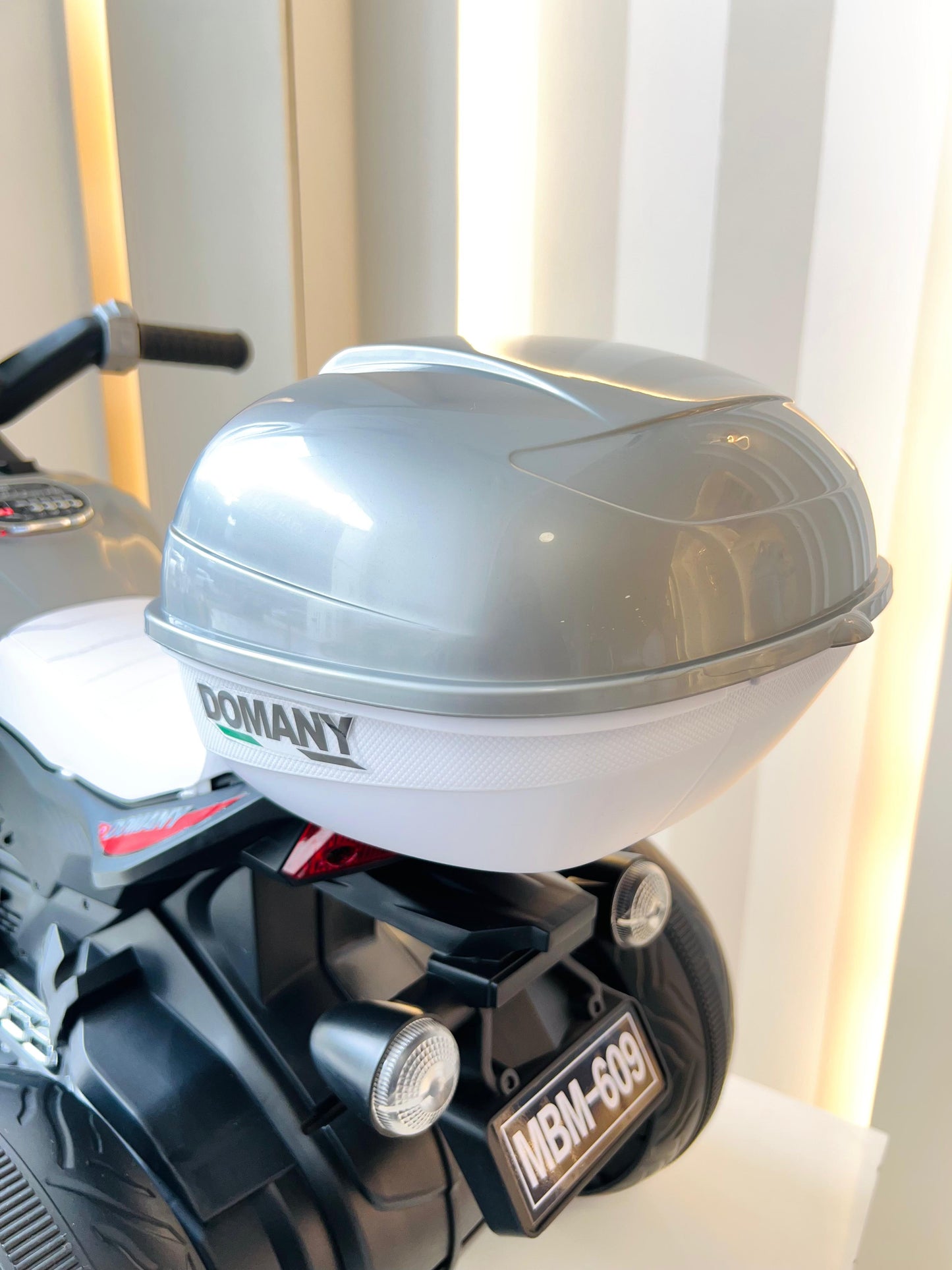Moto eléctrica infantil Domany Verde