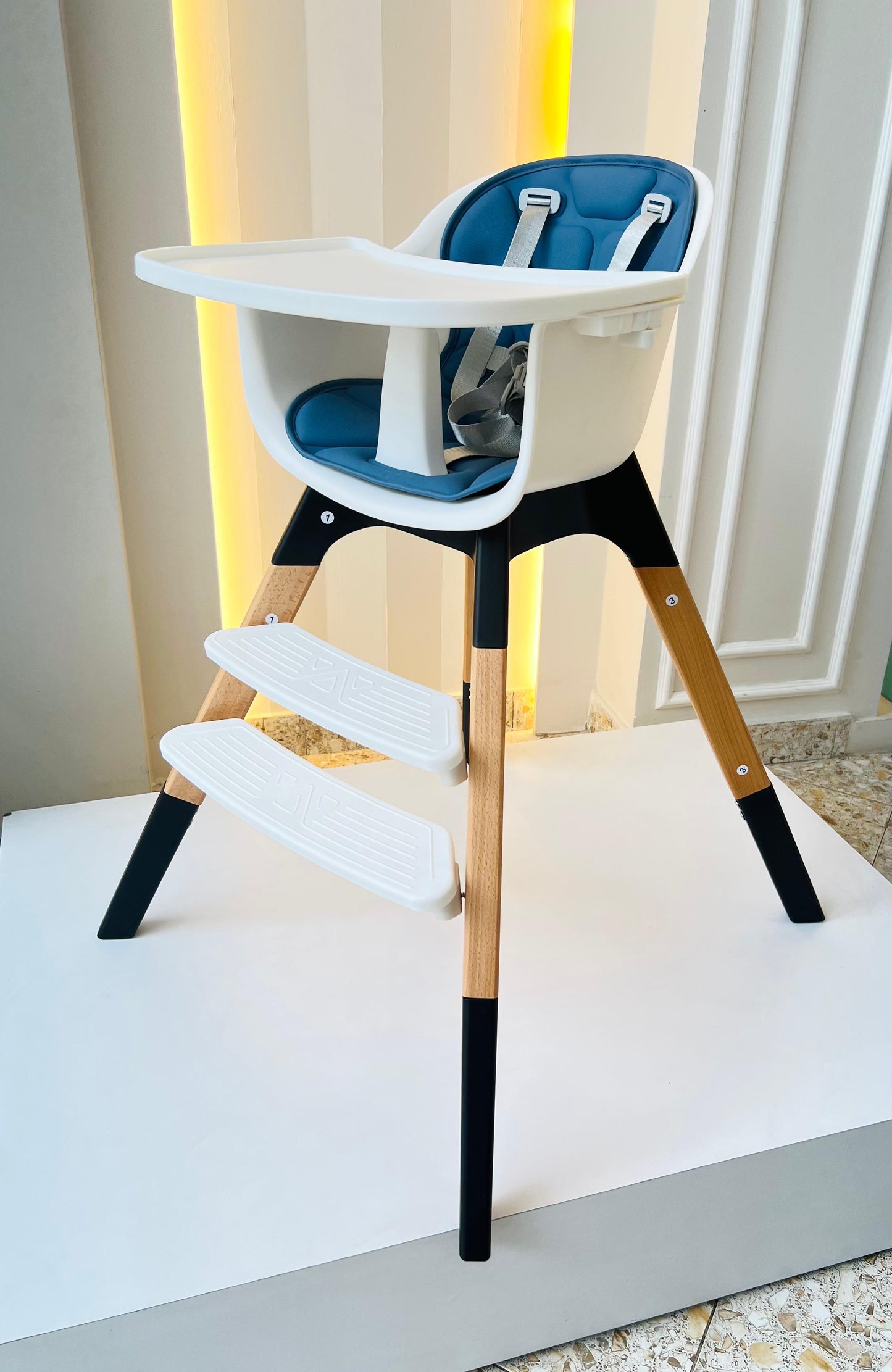 SILLA COMEDOR DELUXE DE MADERA AZUL