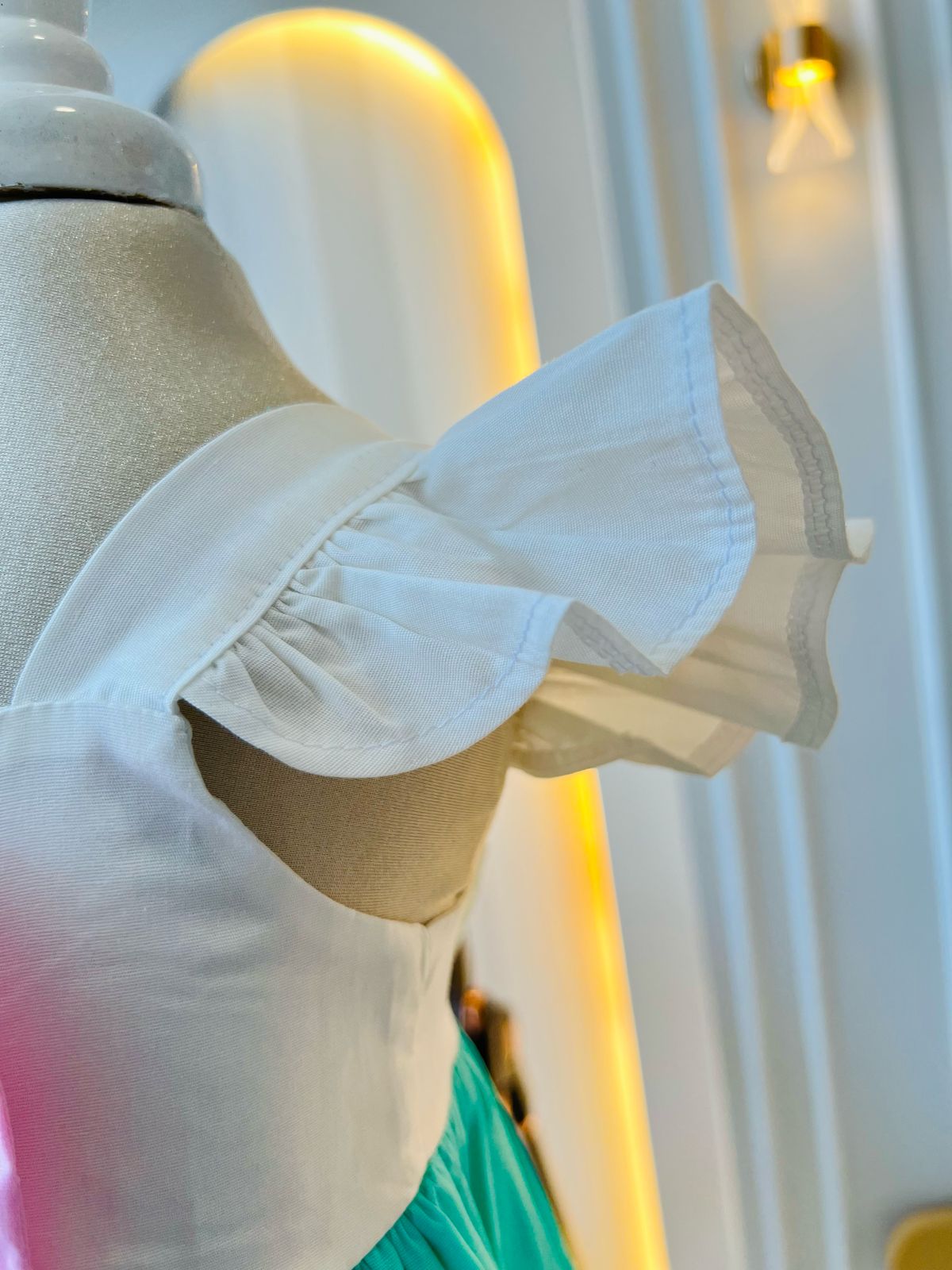 VESTIDO CON MOÑO Y VOLANTES HEIDY KIDS
