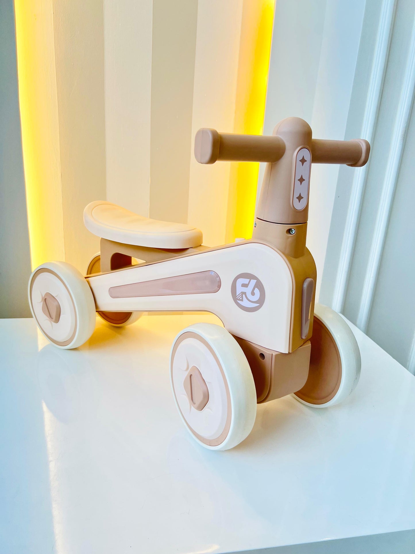 BICICLETA DE EQUILIBRIO REFERENCIA R6