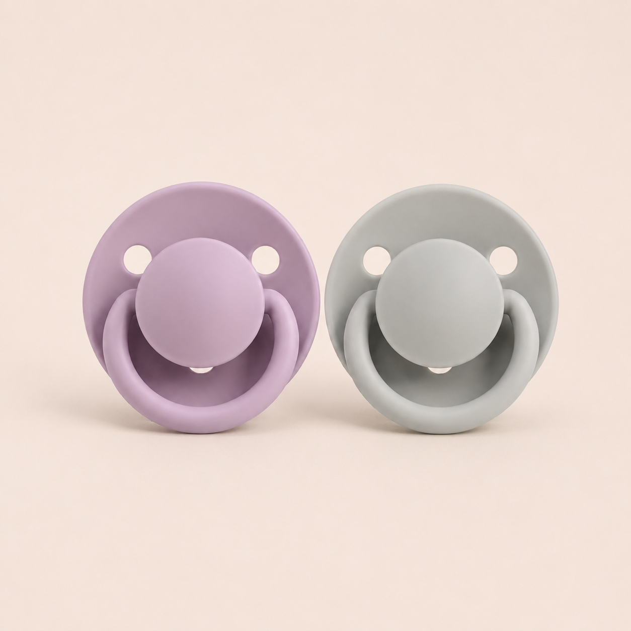 ⭕️CHUPON DE GOMA NATURAL MUNLOVE . 6M+ - LILA Y GRIS AZULADO