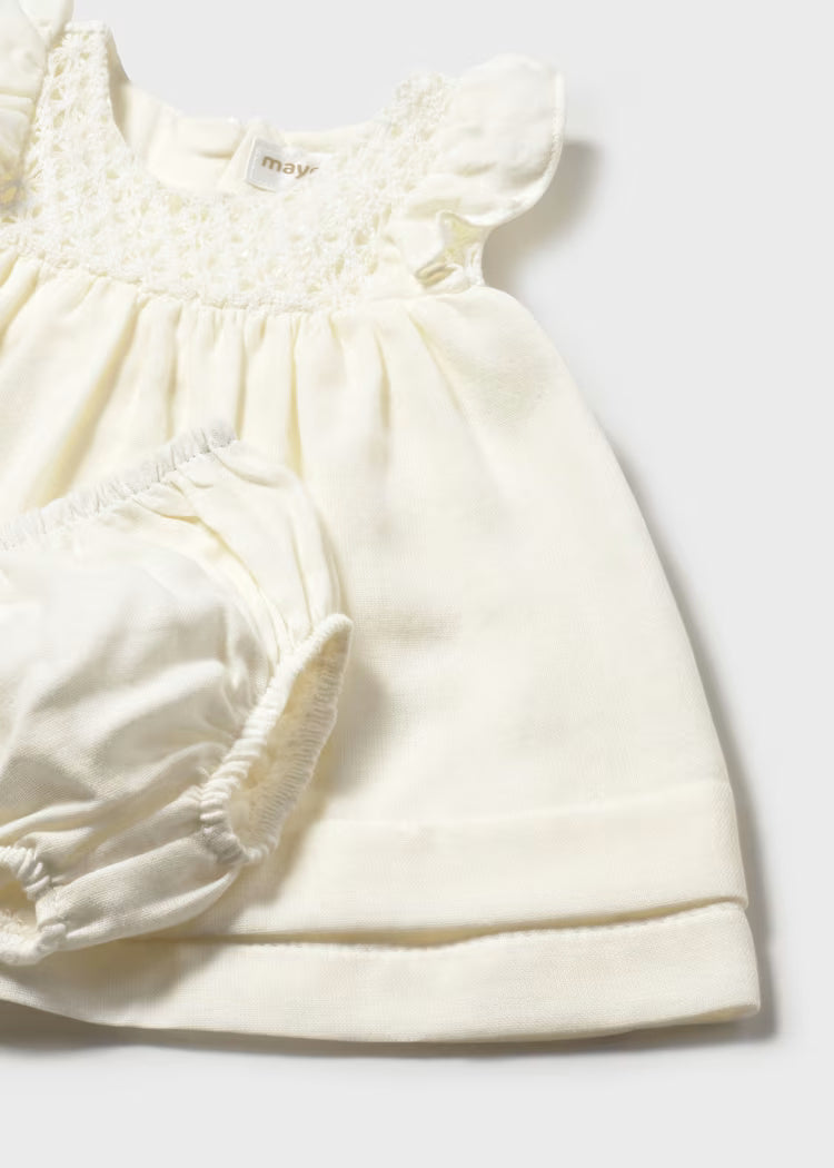 VESTIDO RIZO CON CUBREPAÑAL RECIEN NACIDA