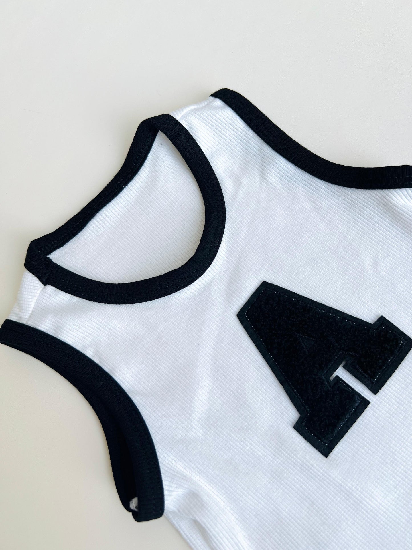 Conjunto Varsity Black & White – 3 Piezas Avalon