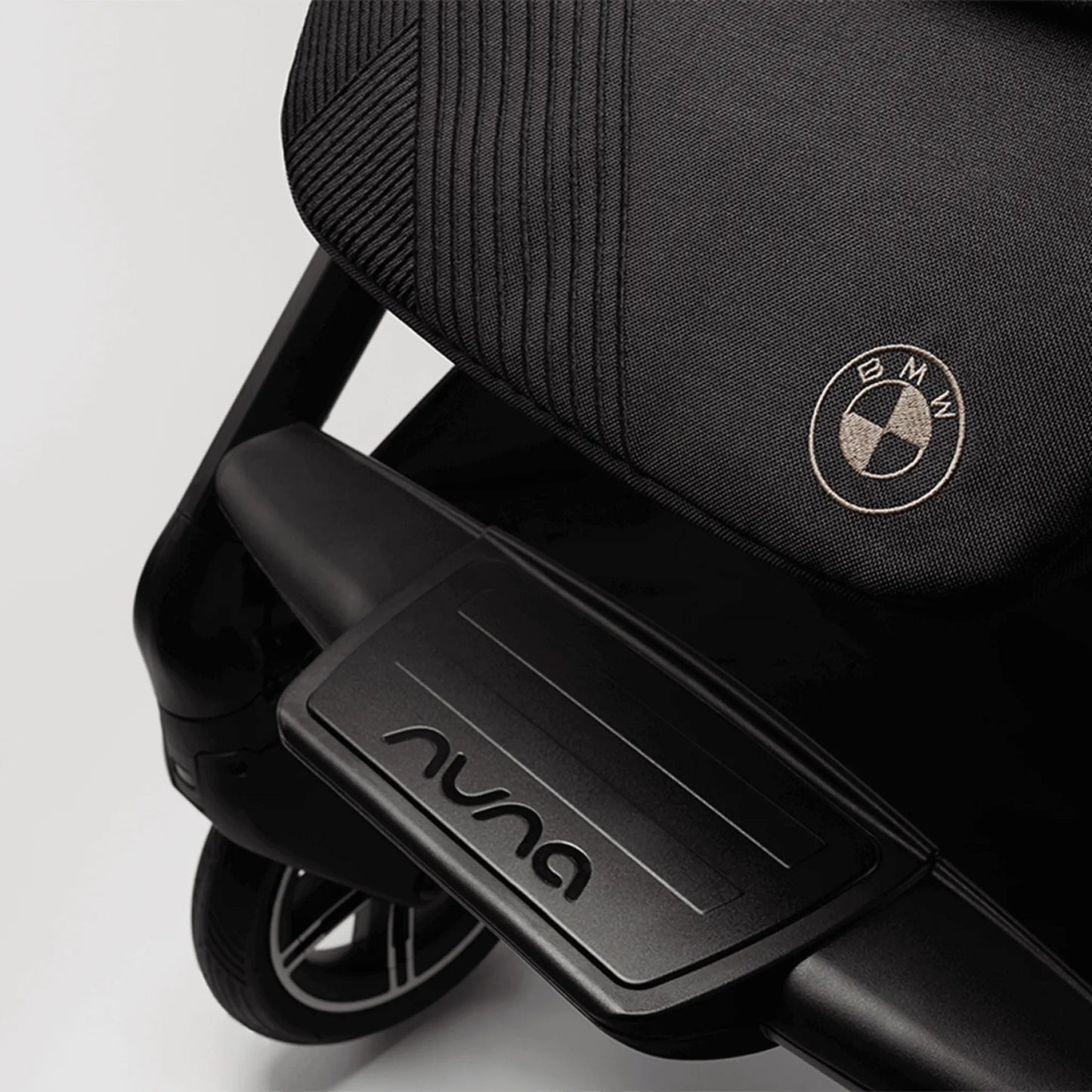 Coche Nuna Mixx™ Next Colección BMW | Mara Baby Tienda