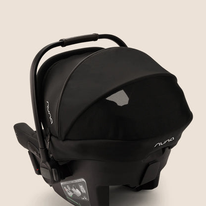 Silla para carro y porta bebé Nuna Pipa URBN – Caviar | Mara Baby Tienda