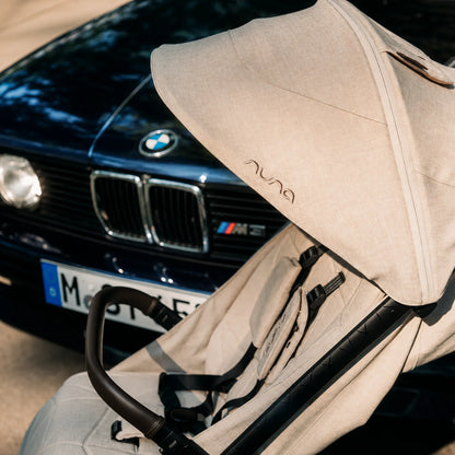 Nuna TRVL™ LX BMW Collection