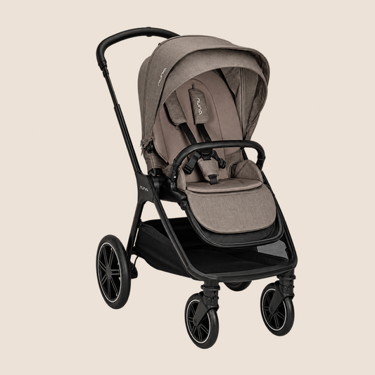 Coche Nuna TRIV LX Thunder, vista lateral del asiento orientado hacia adelante