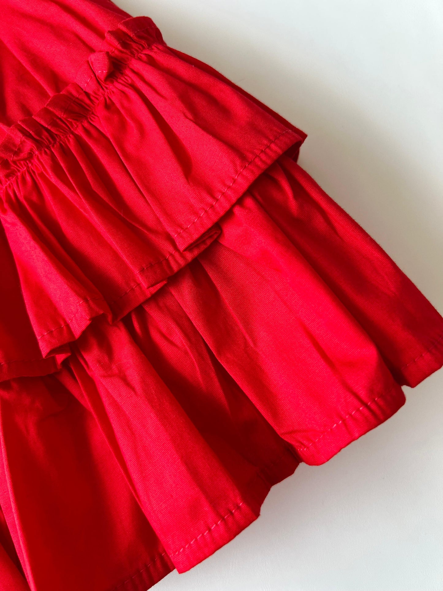 VESTIDO GOLAS ROJO MOÑO