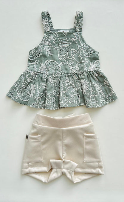 CONJUNTO FLORAL GOLA
