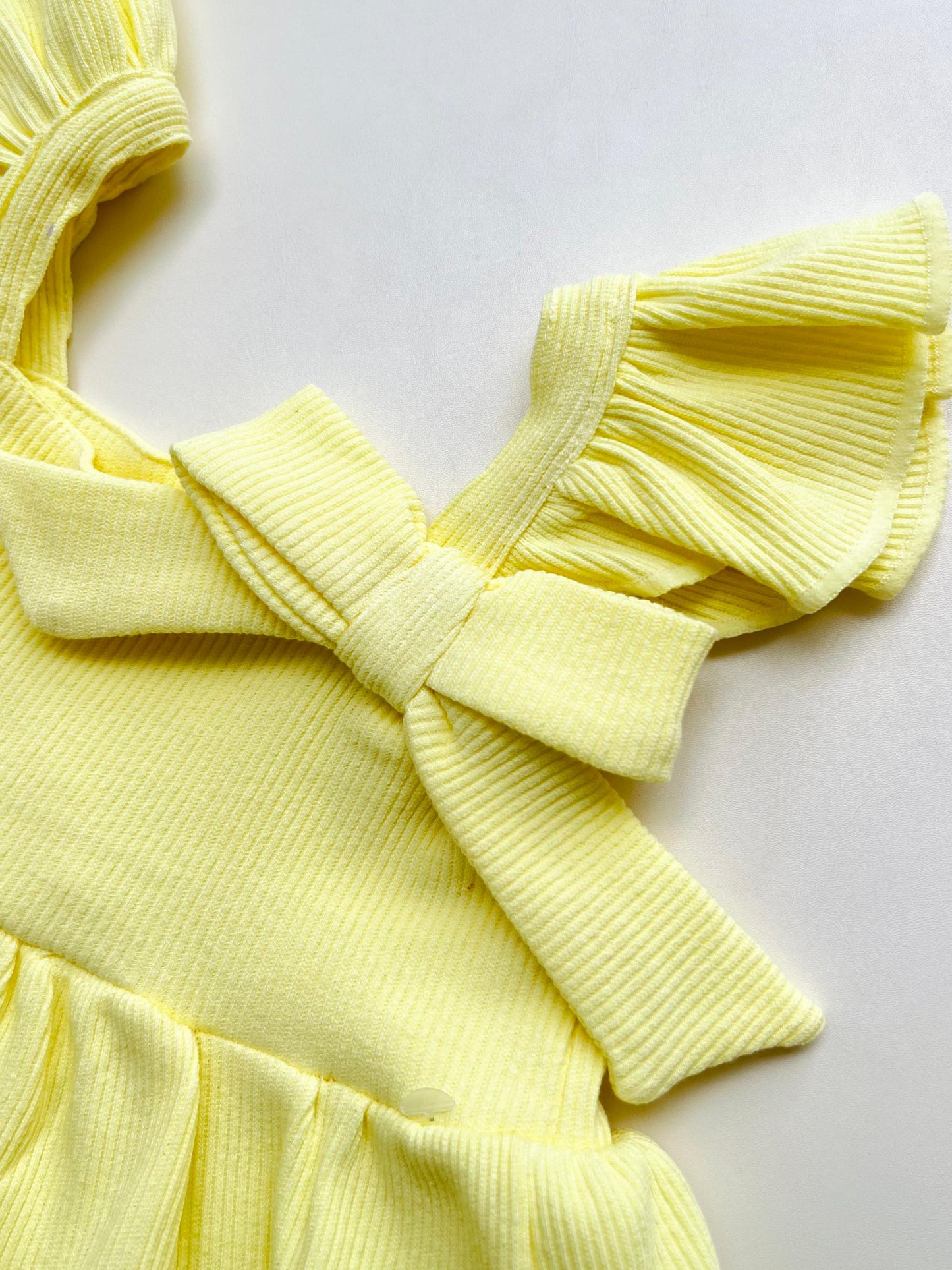VESTIDO GOLAS LAZO AMARILLO
