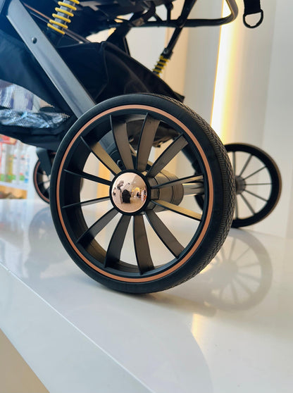 COCHE PASEADOR PLEGABLE MARTIN@S CON PAÑALERA NEGRO