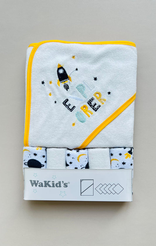 TOALLA EXPLORER CON BABEROS WAKID'S