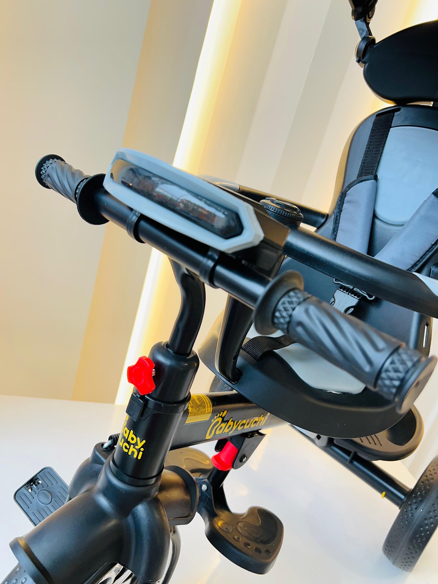 Triciclo Evolutivo Babycuchi – Negro Premium con Rines Cromados