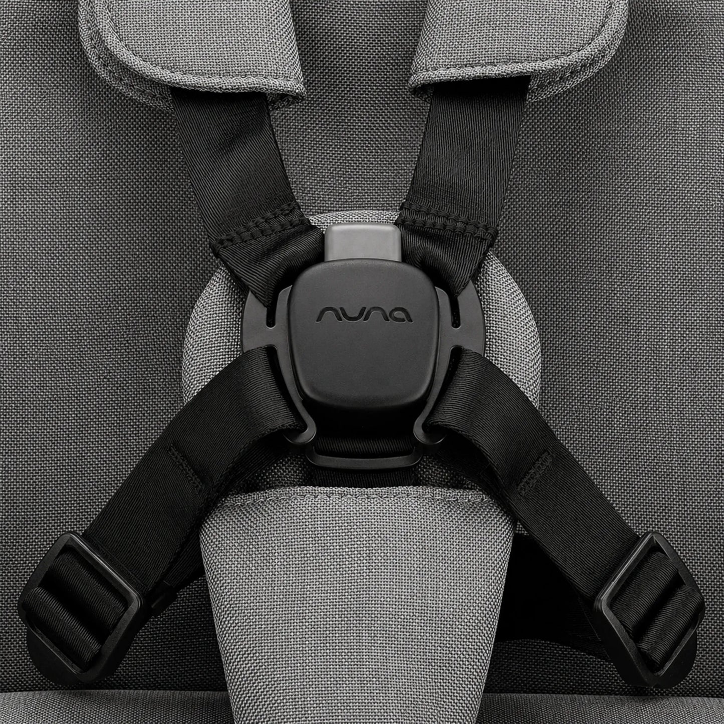 Coche Nuna Trvl - Granite  | Mara Baby Tienda