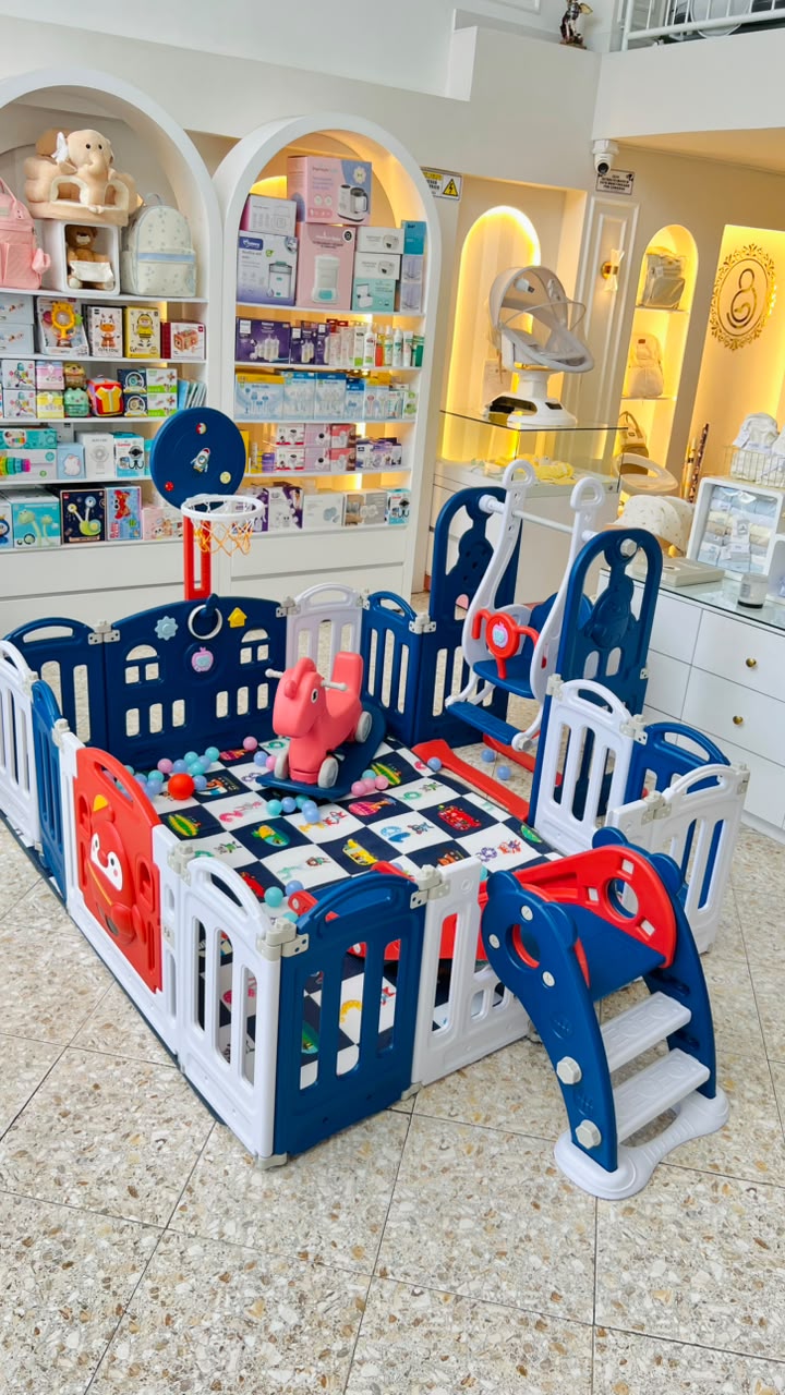 Corral de Juegos para Bebes con Tobogan Columpio Tapete y 117 Pelotas 180x150x60 cm