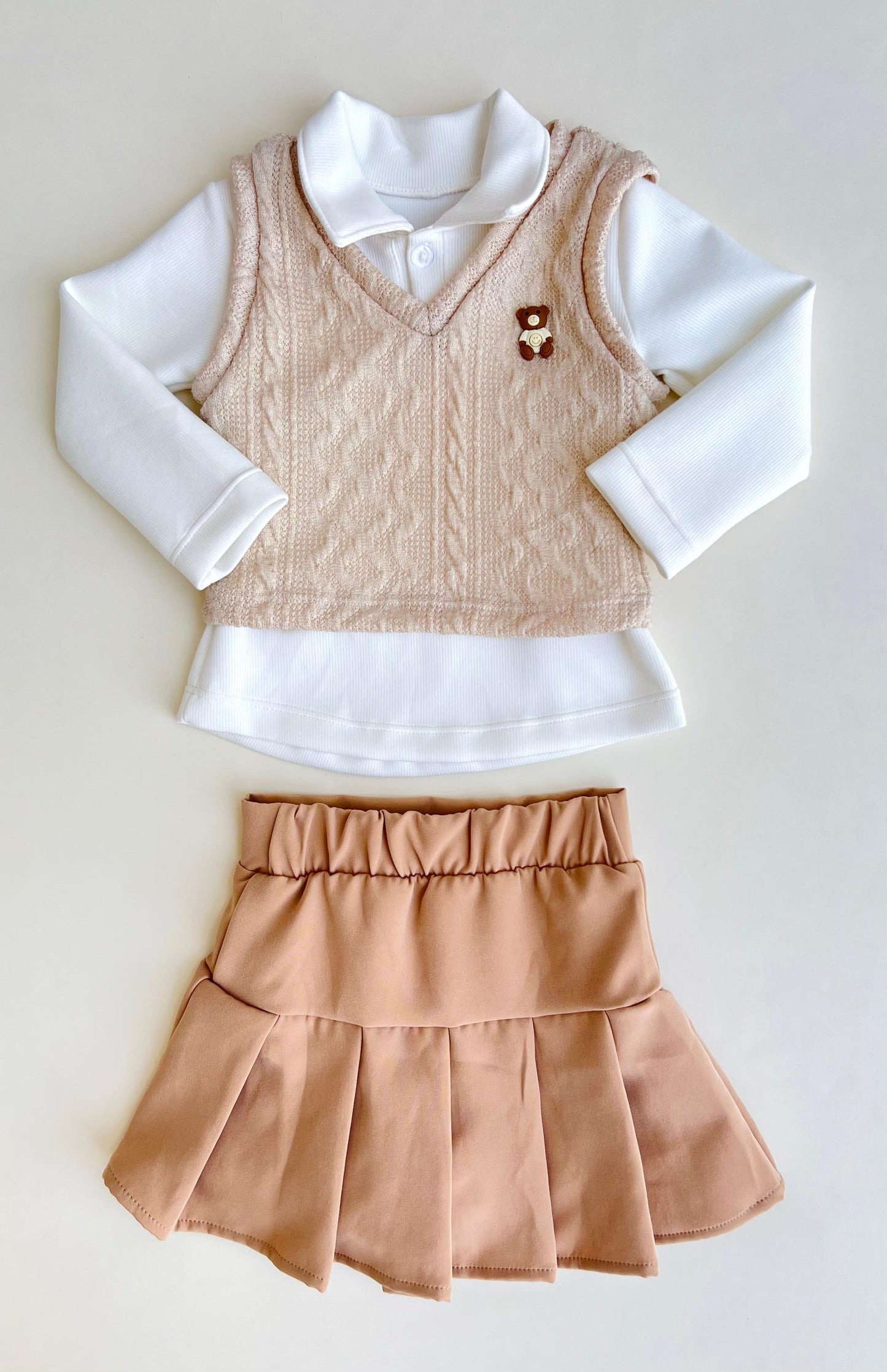 CONJUNTO PREPPY BEIGE AVALON